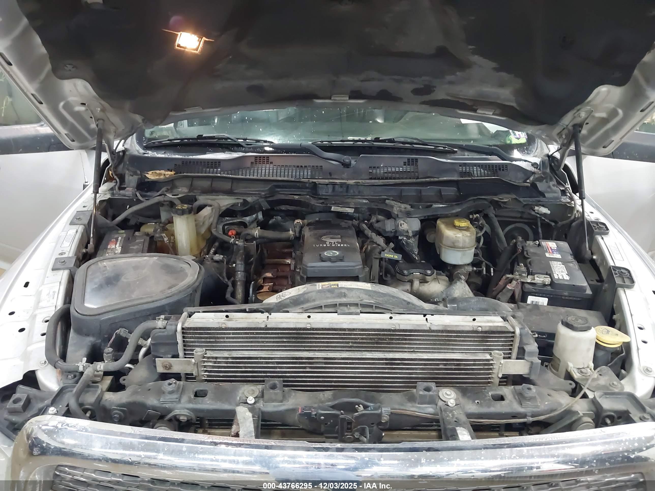 DODGE 2500 image 10