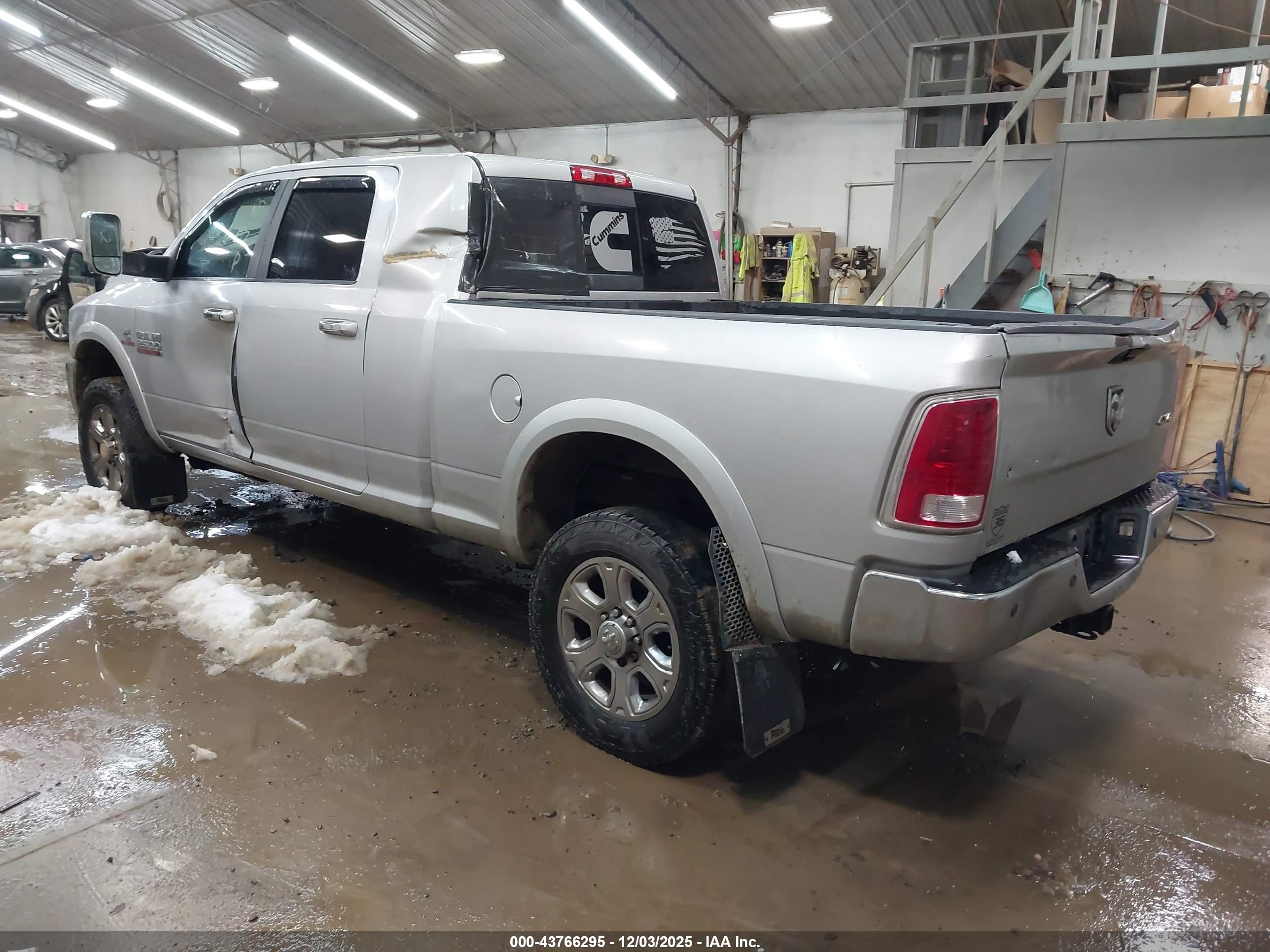DODGE 2500 image 3