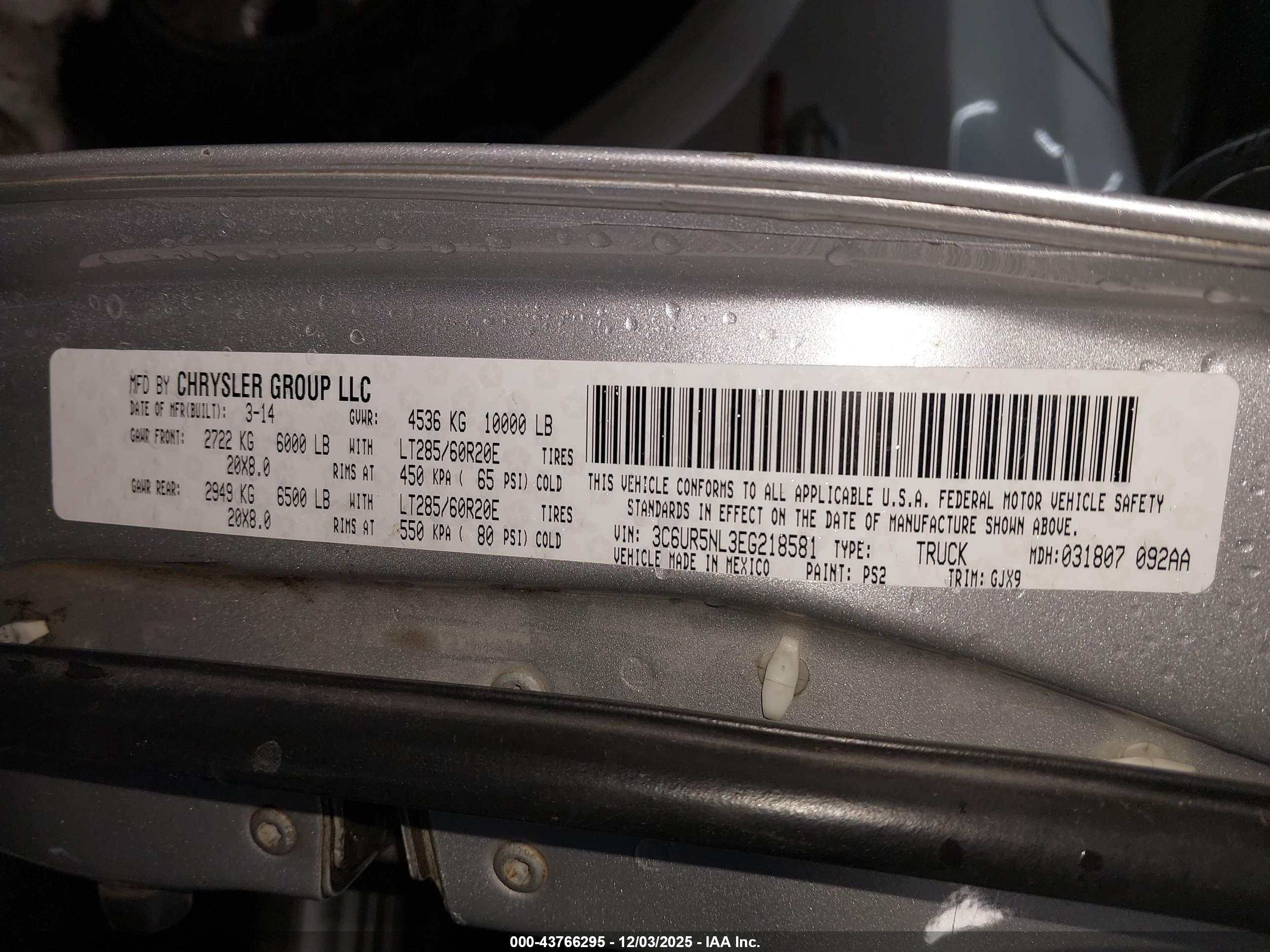 DODGE 2500 image 9