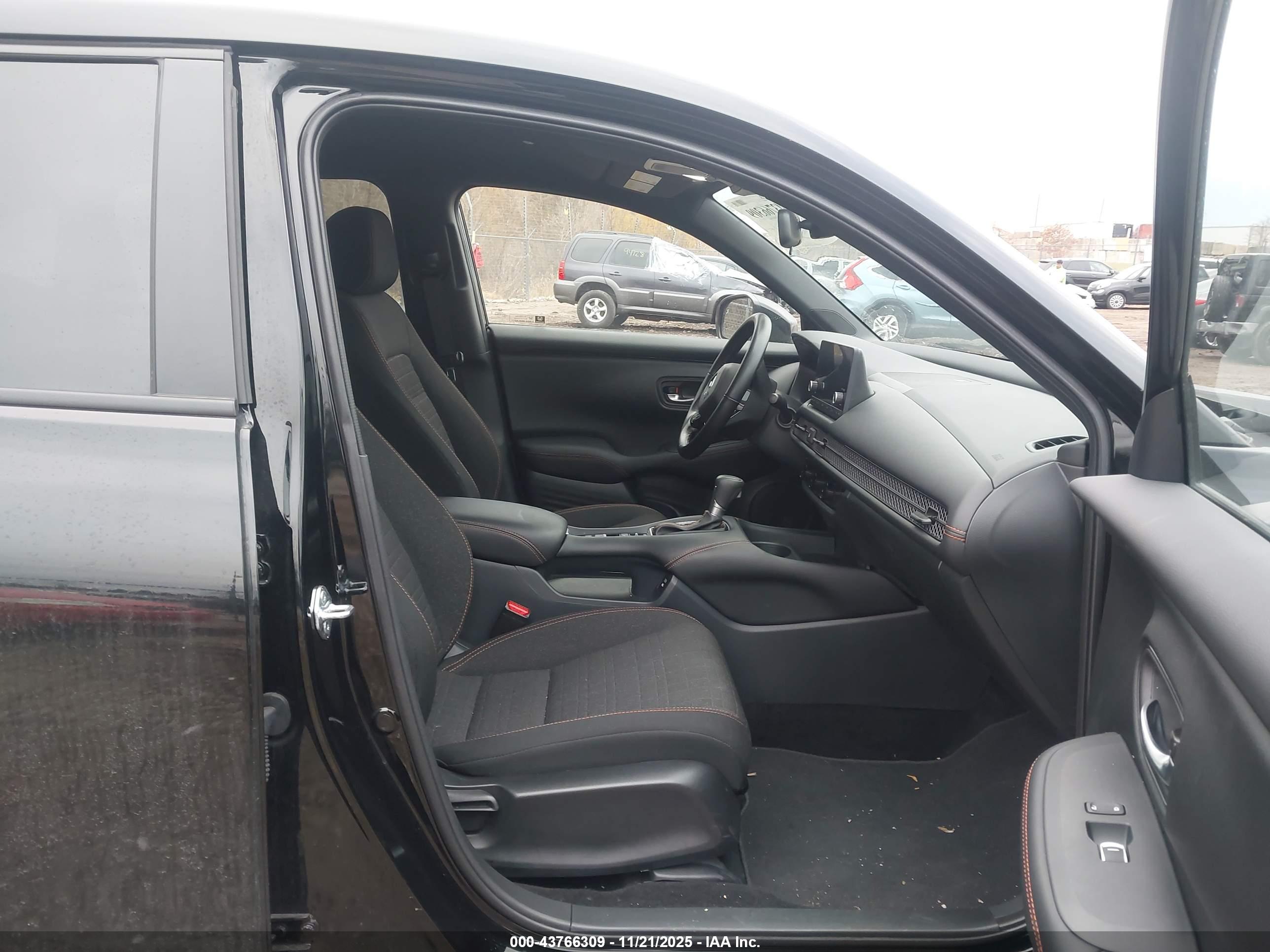 HONDA HR-V image 5