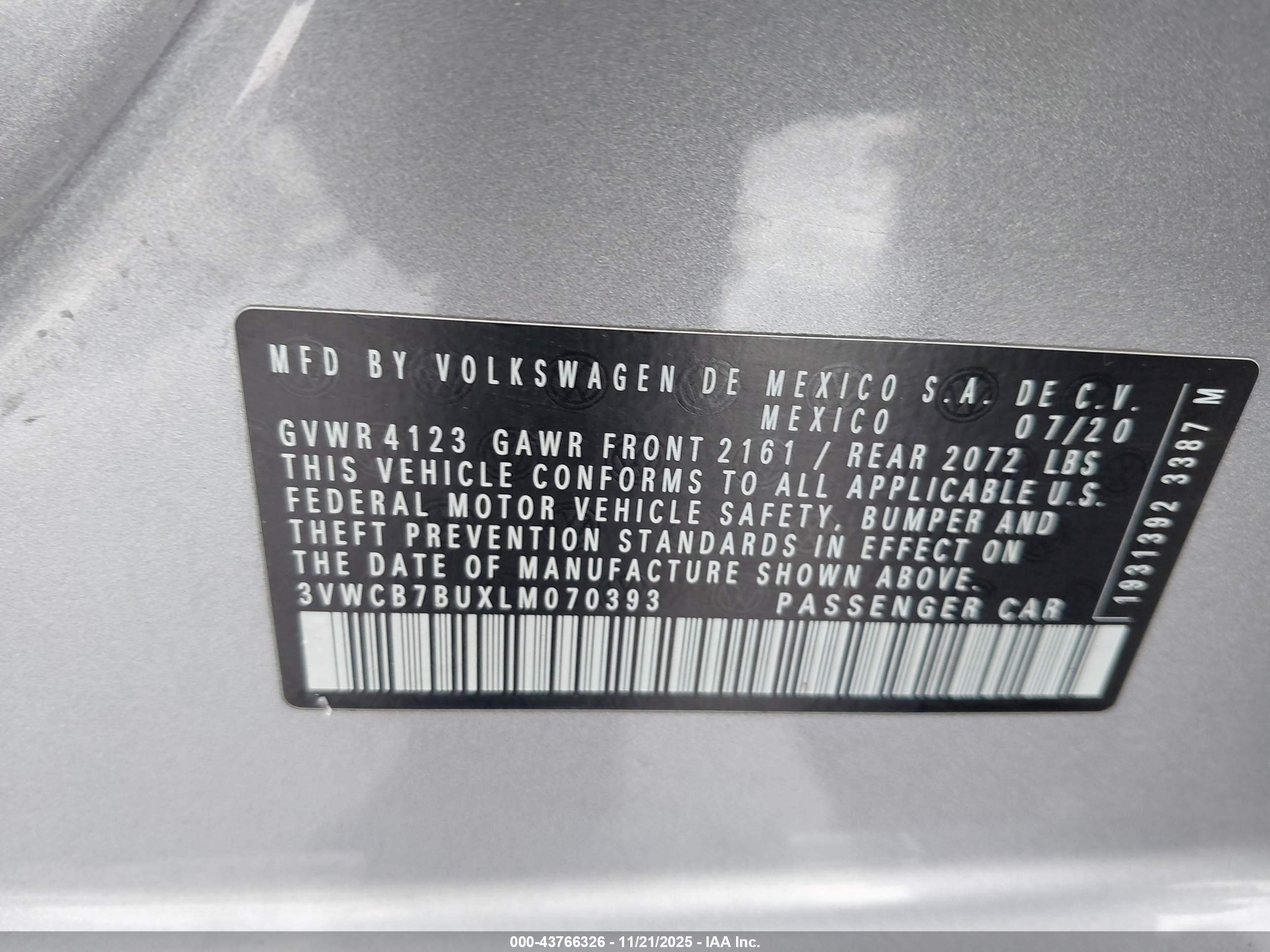 VOLKSWAGEN JETTA image 9
