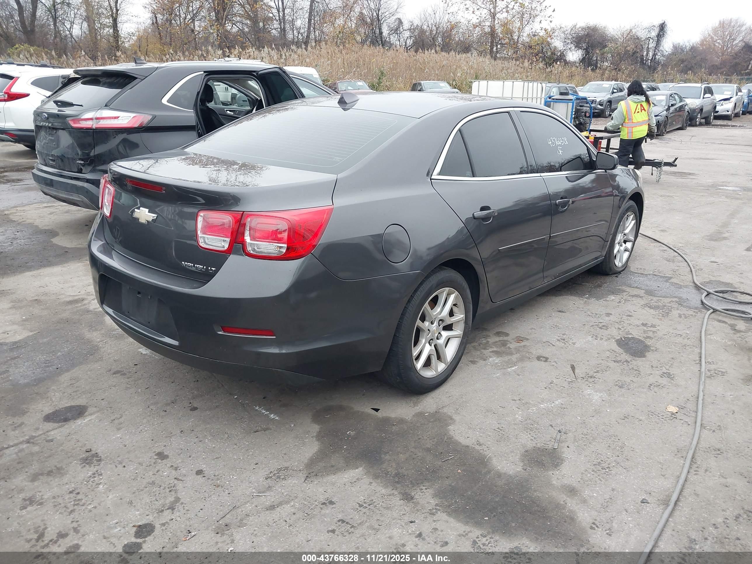 CHEVROLET MALIBU image 4