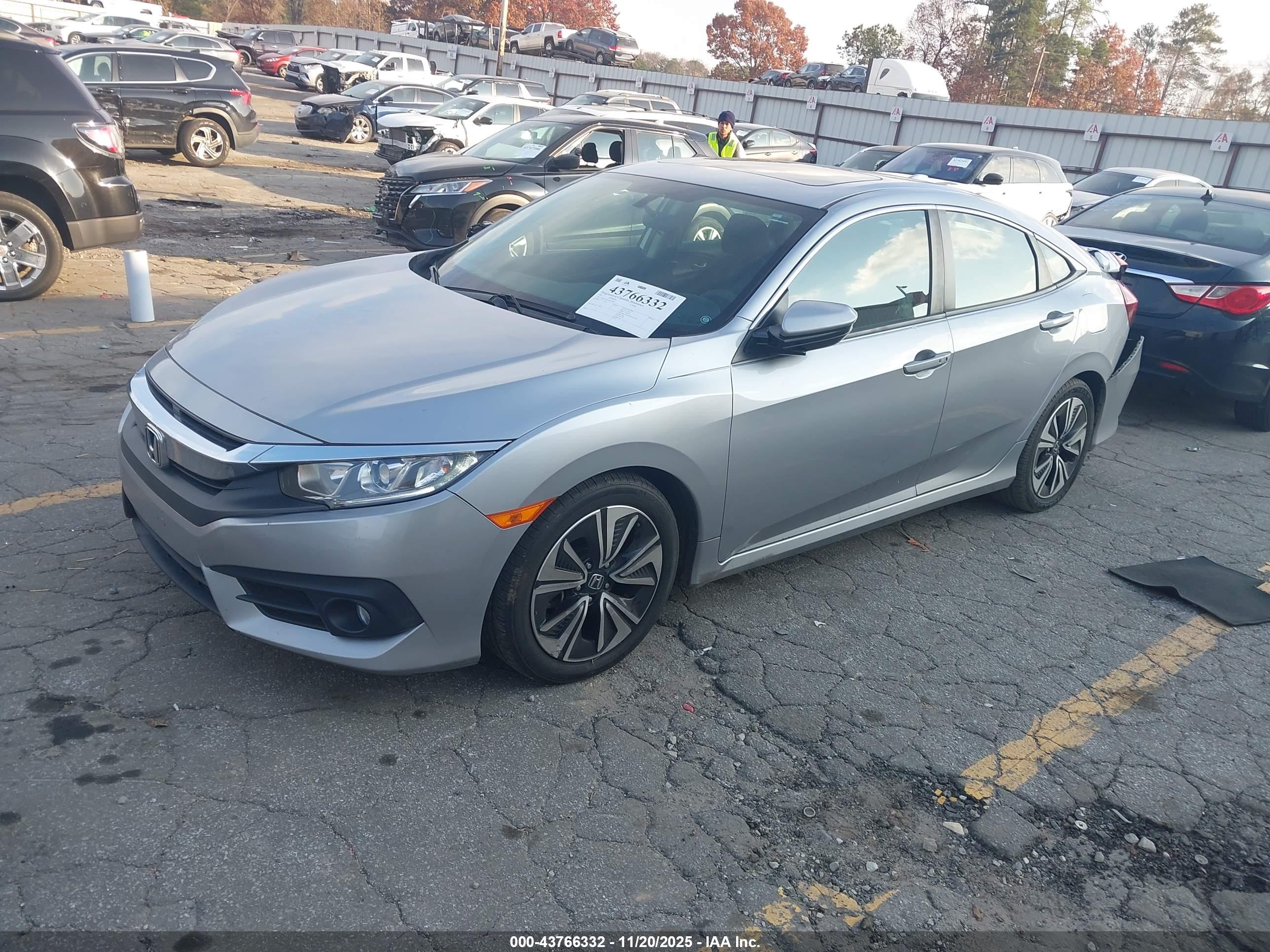 HONDA CIVIC image 2