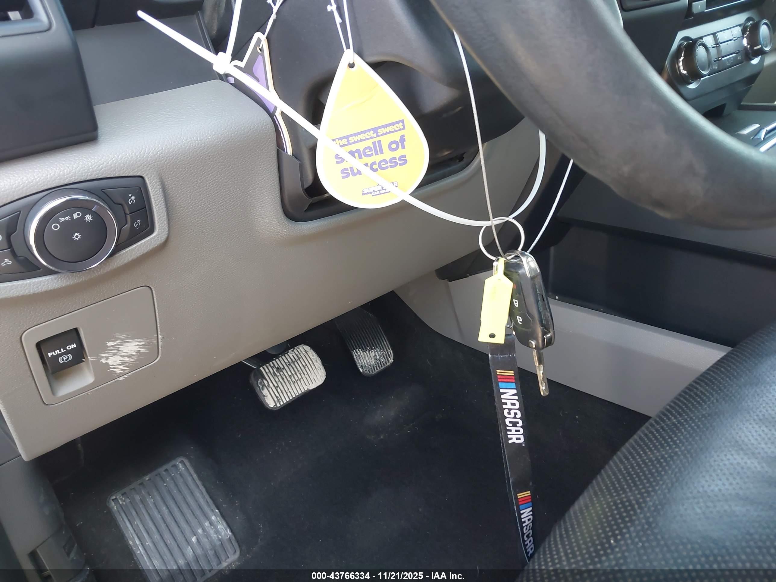 FORD F-150 image 11