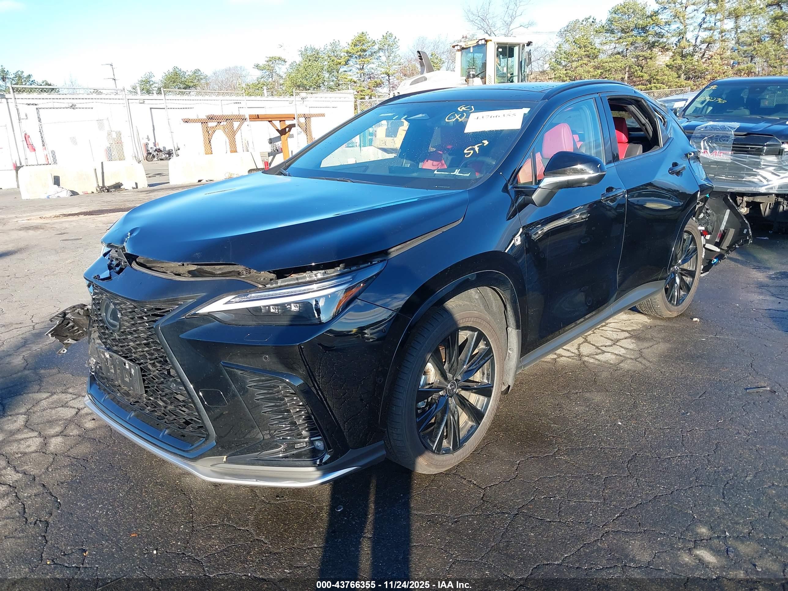 LEXUS NX image 2