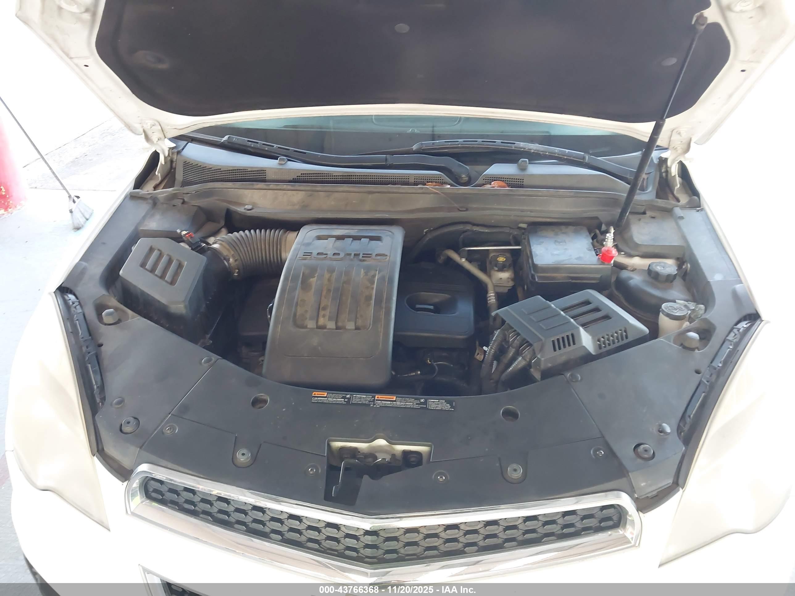 CHEVROLET EQUINOX image 10