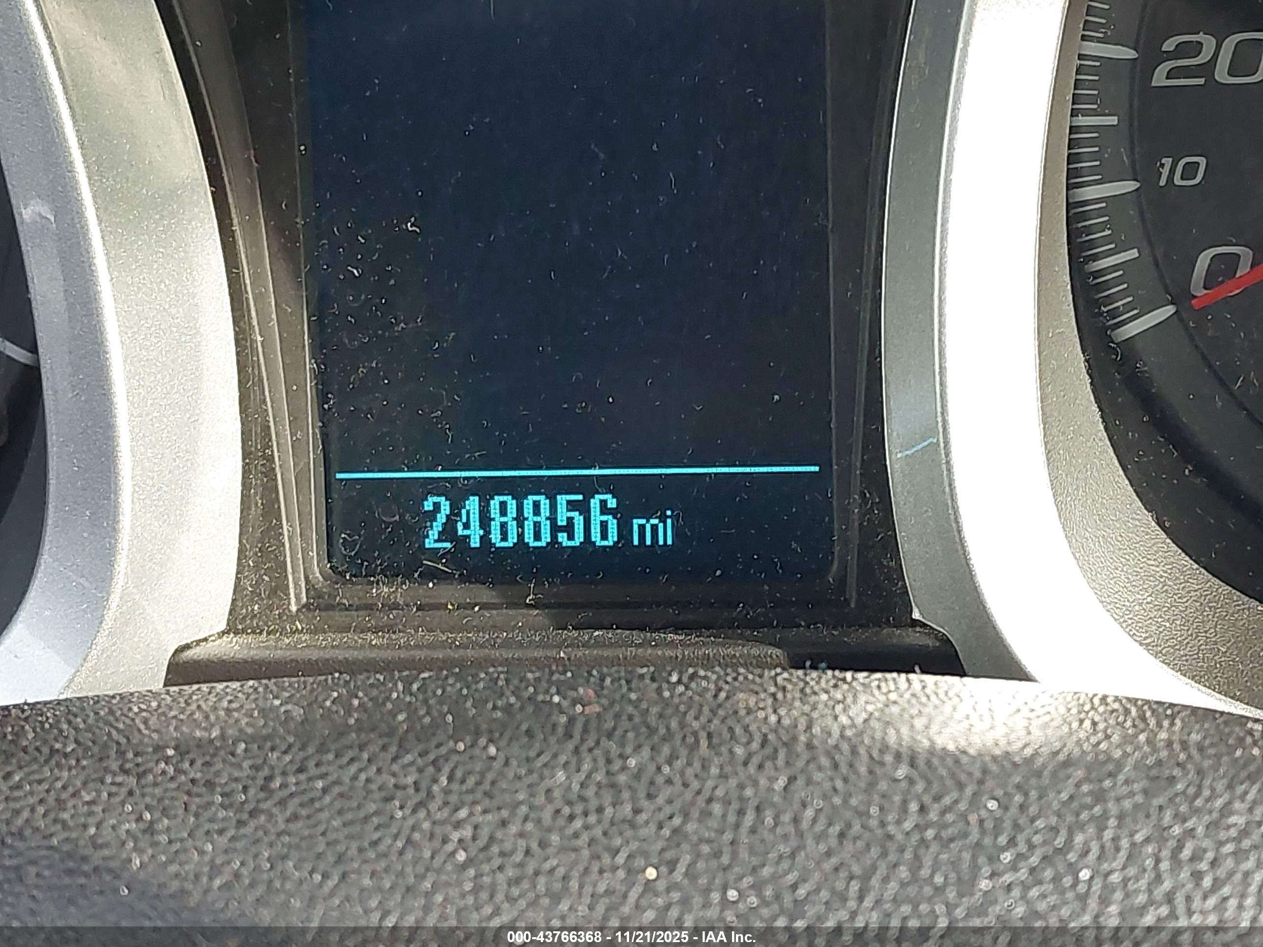 CHEVROLET EQUINOX image 7