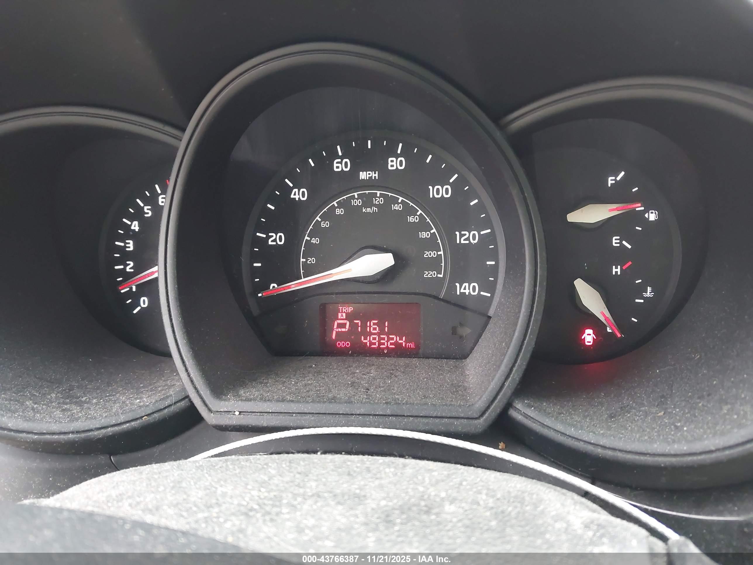 KIA RIO image 7