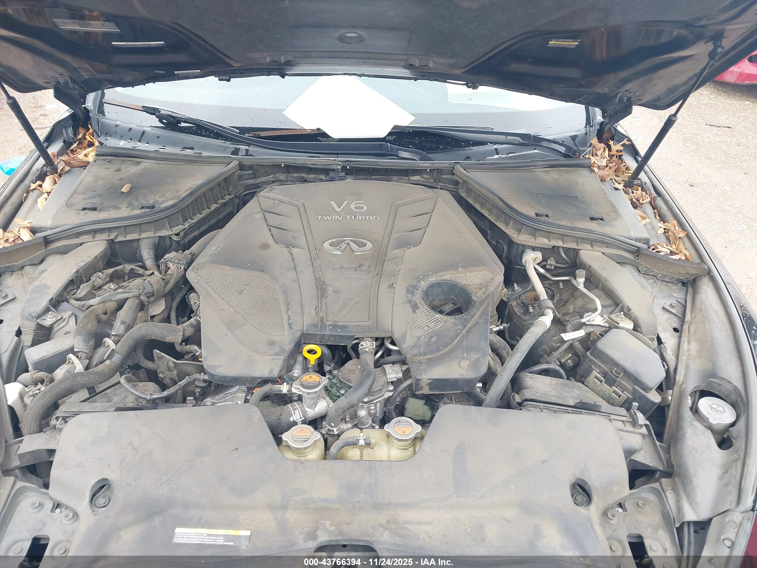 INFINITI Q50 image 10