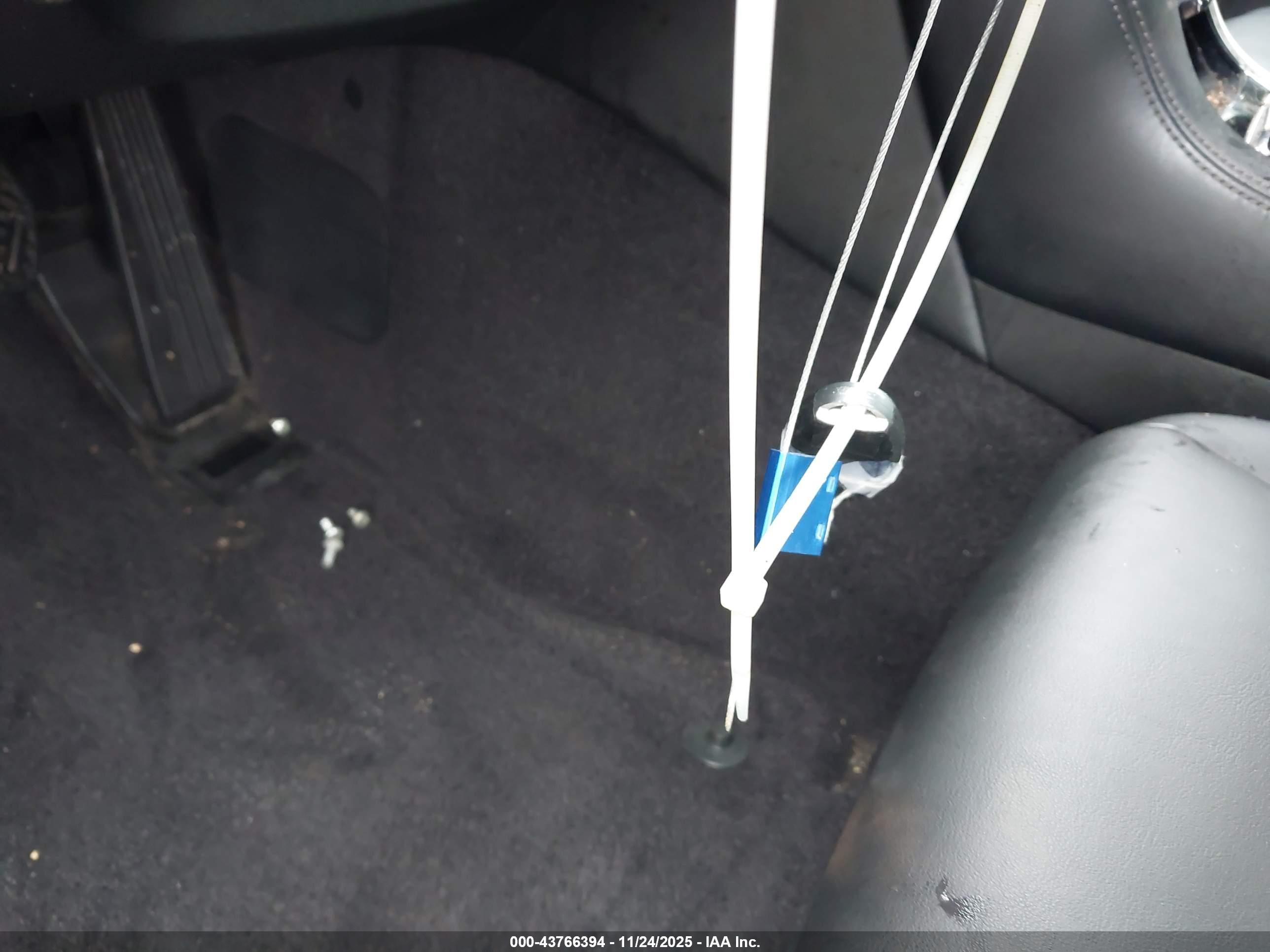 INFINITI Q50 image 11