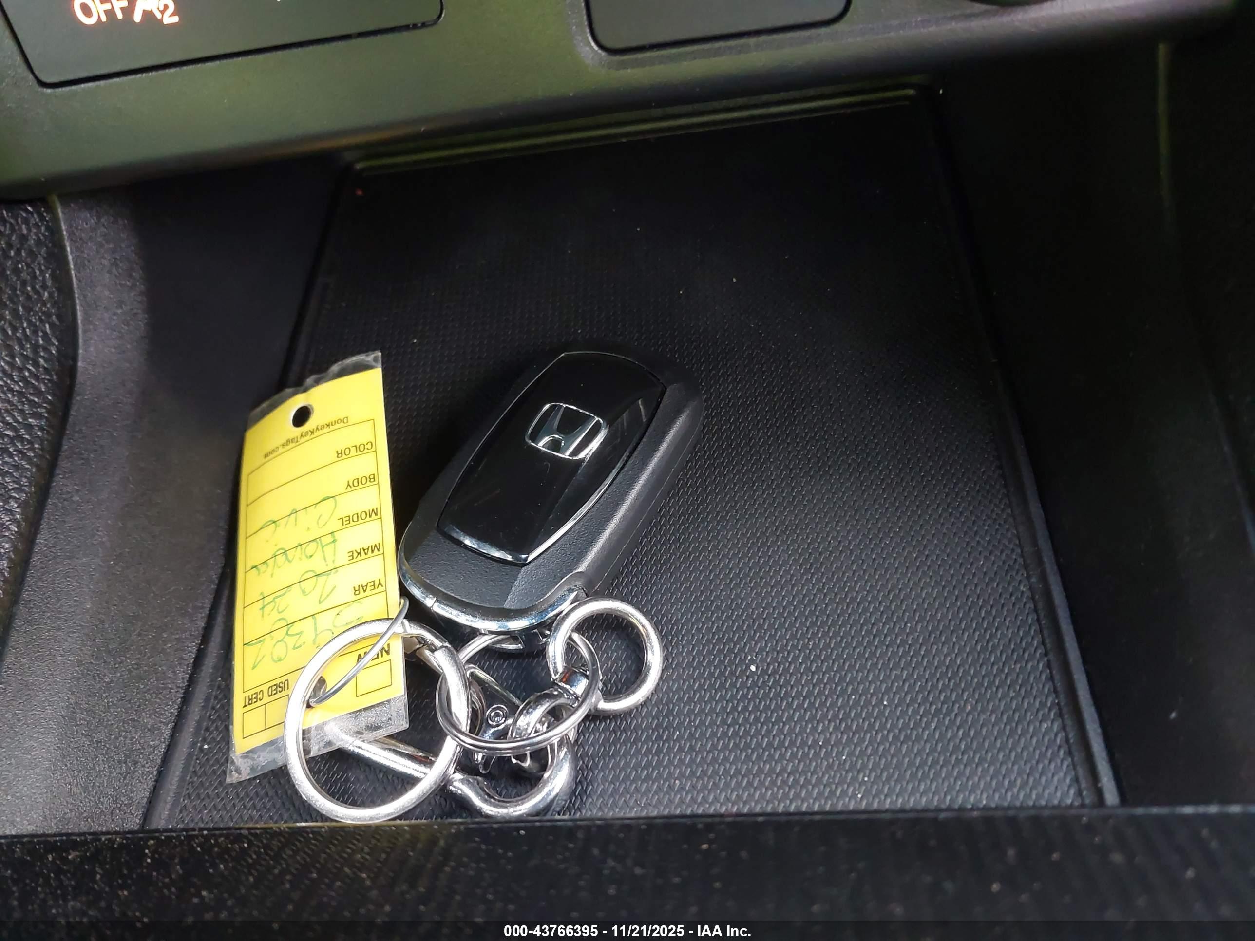 HONDA CIVIC image 11