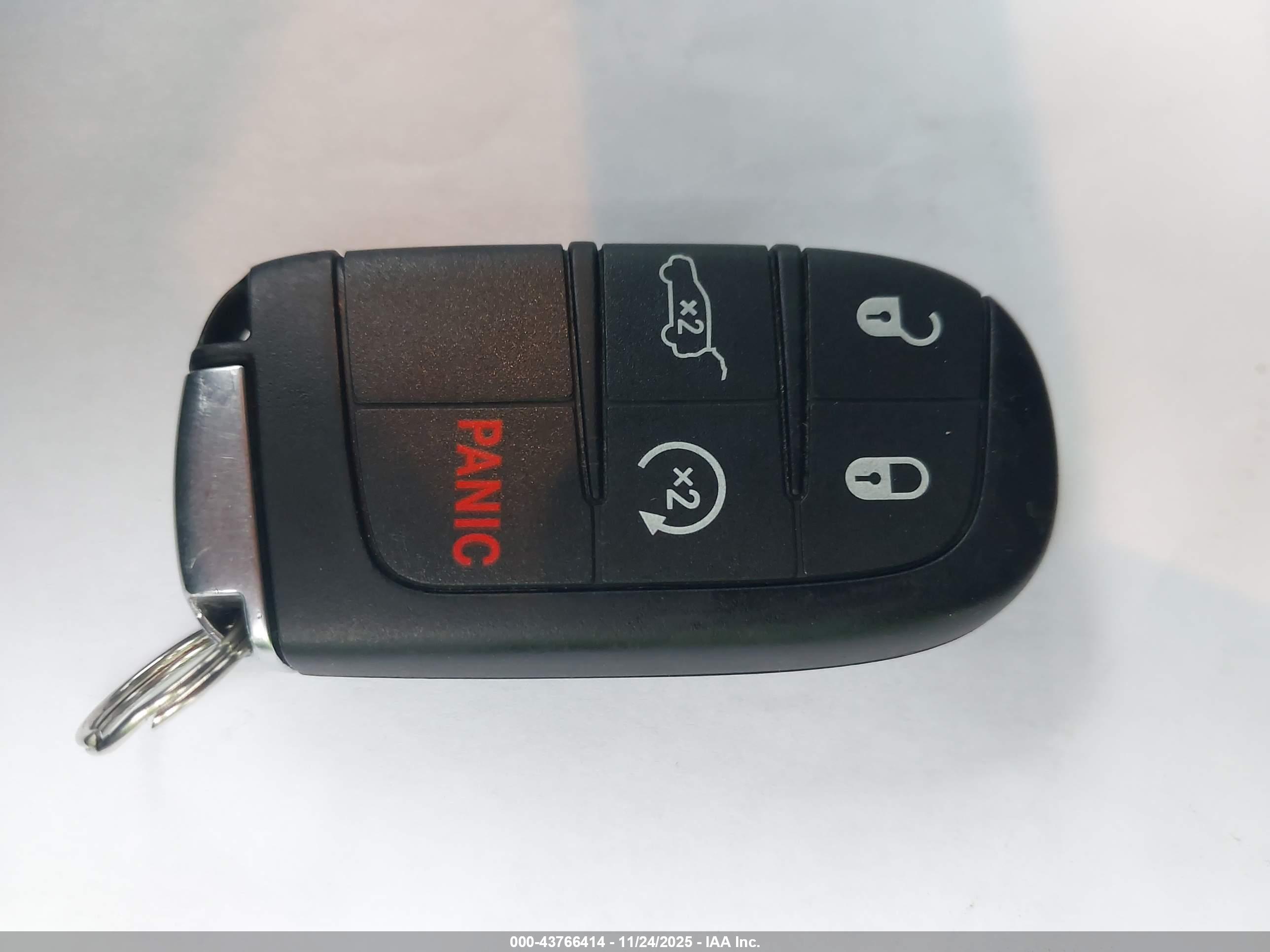 JEEP GRAND image 11