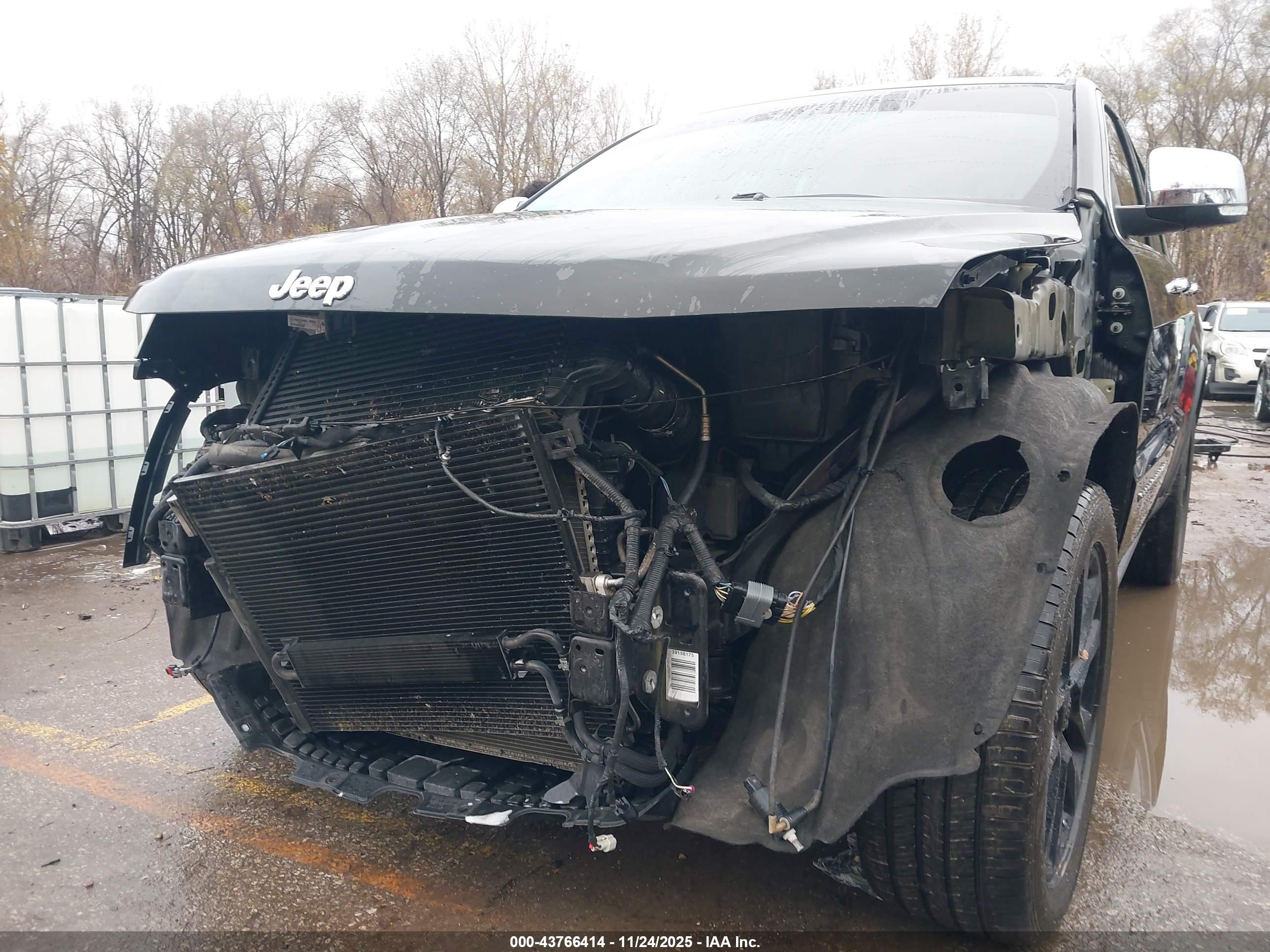 JEEP GRAND image 6