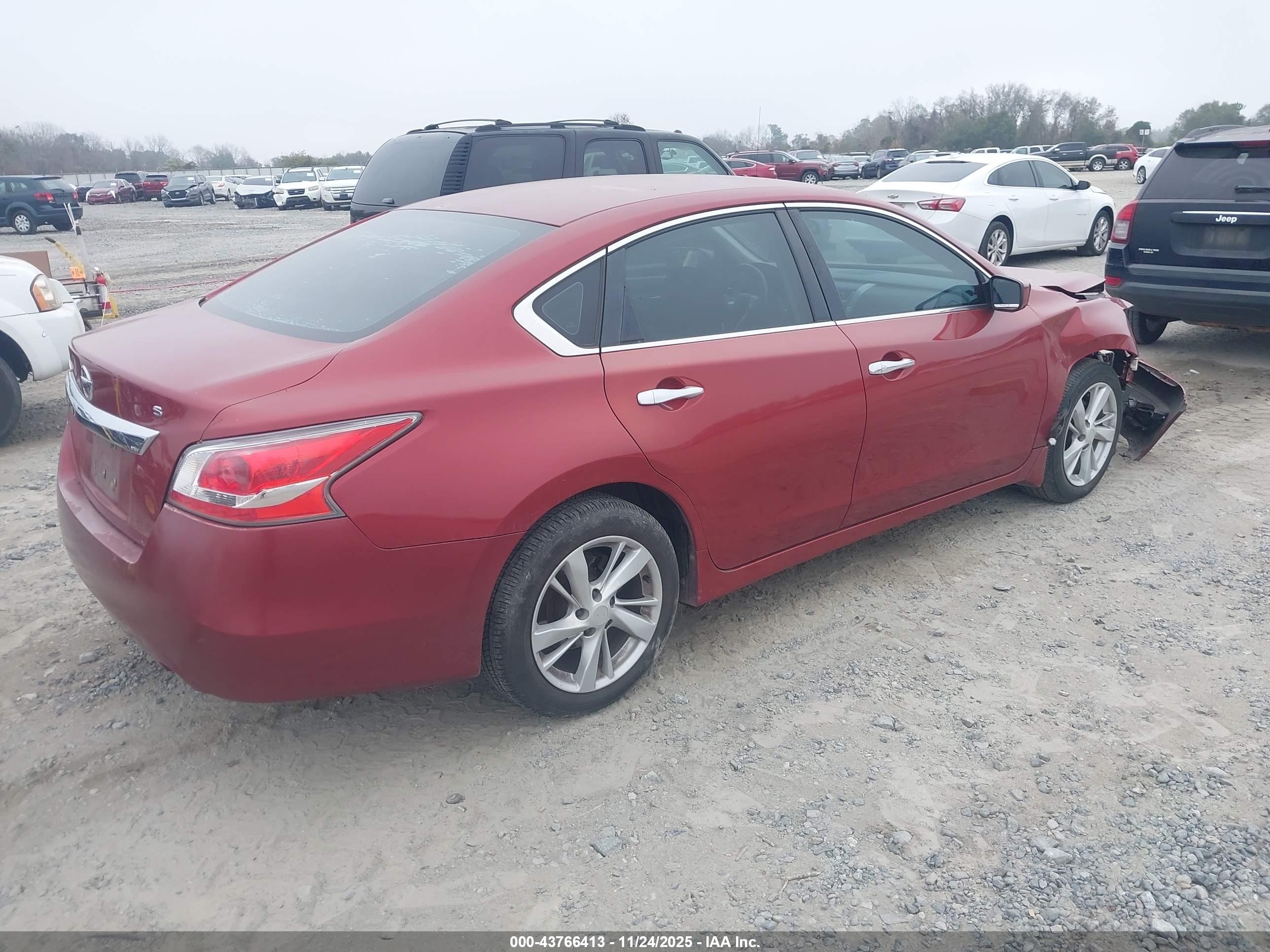 NISSAN ALTIMA image 4