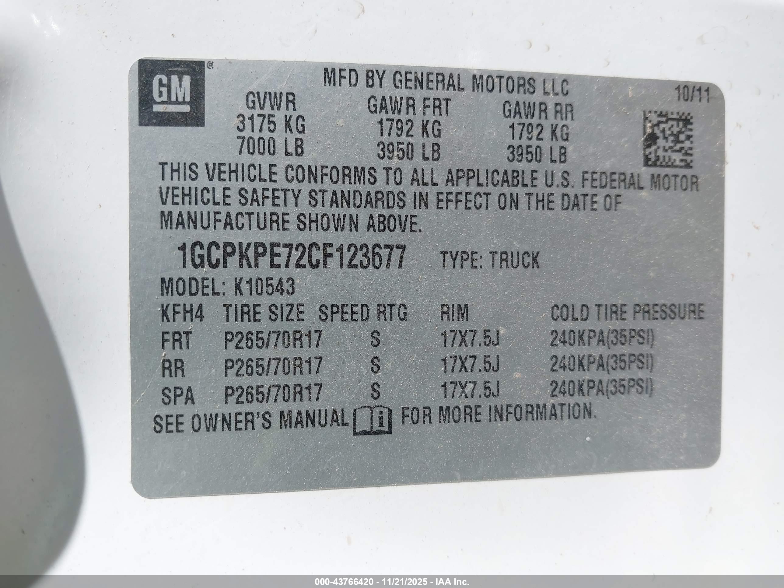CHEVROLET SILVERADO image 9