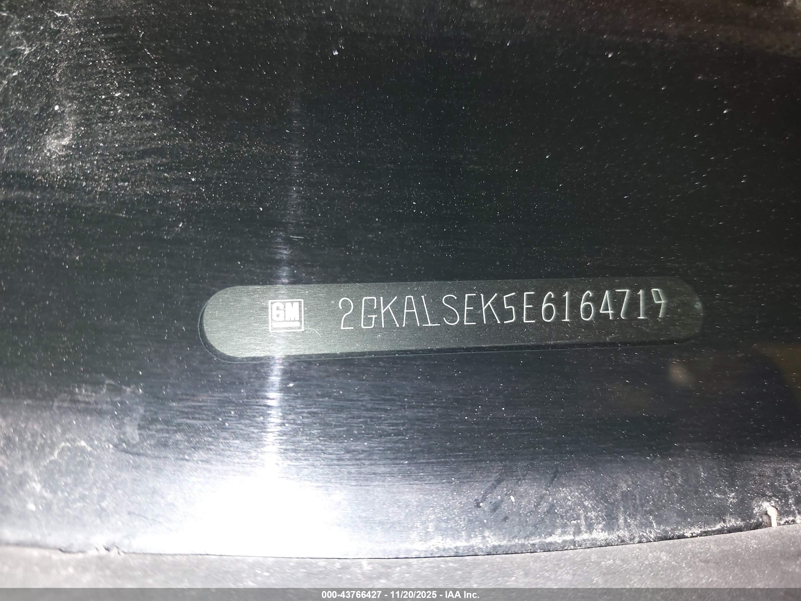 GMC TERRAIN image 9