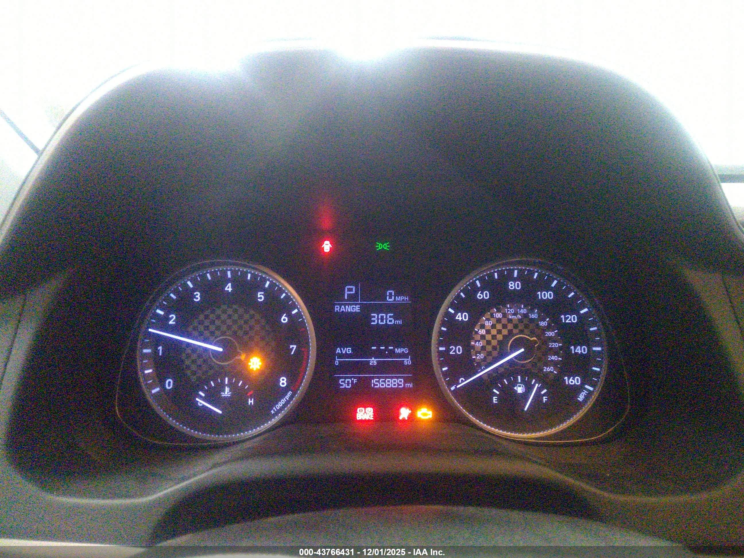 HYUNDAI ELANTRA image 7