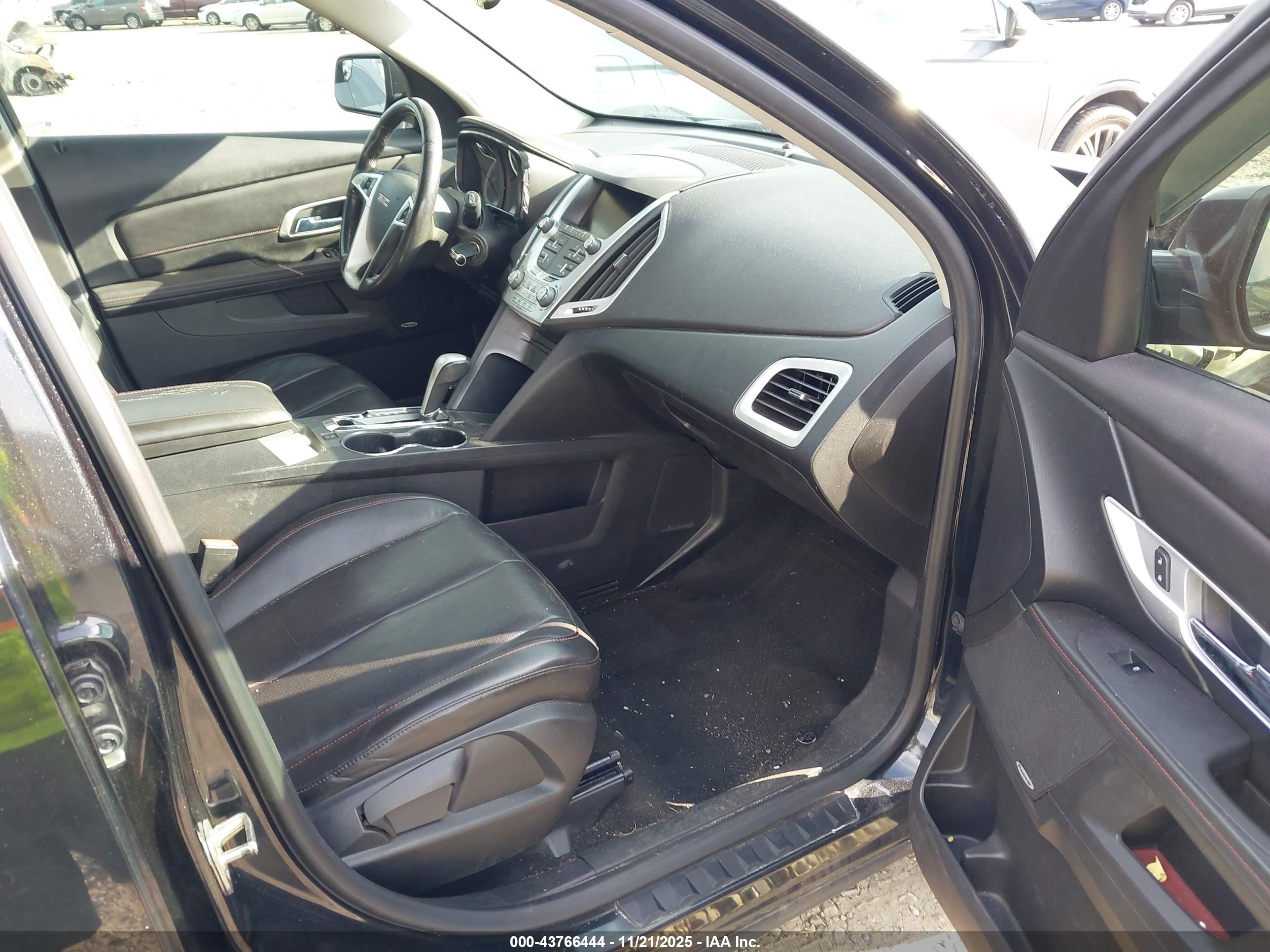 GMC TERRAIN image 5
