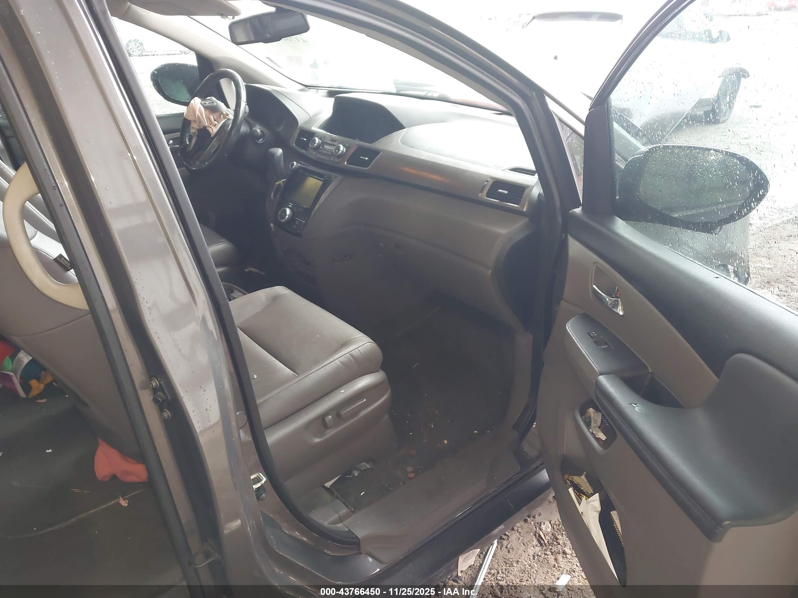 HONDA ODYSSEY image 5