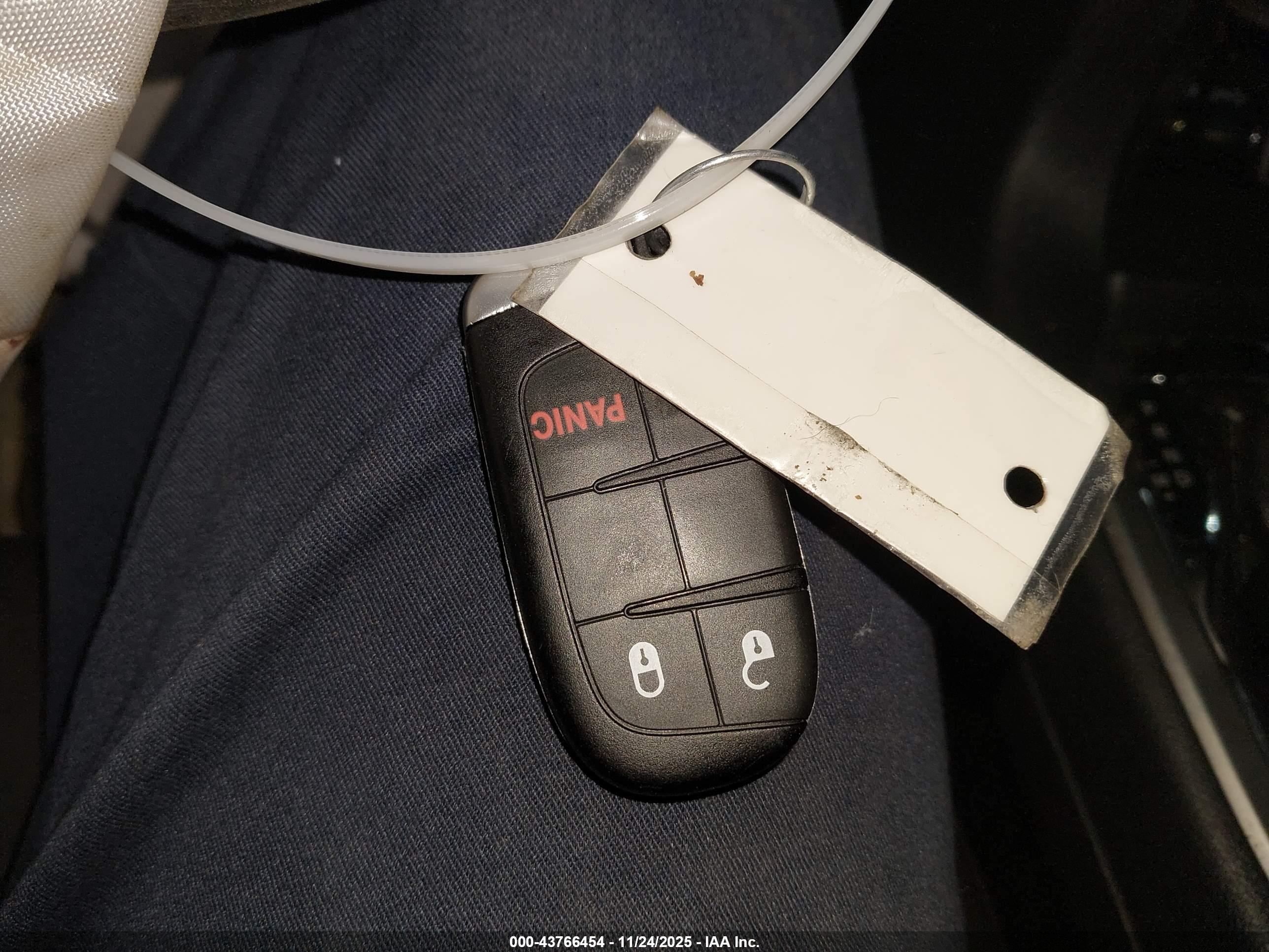 JEEP GRAND image 11