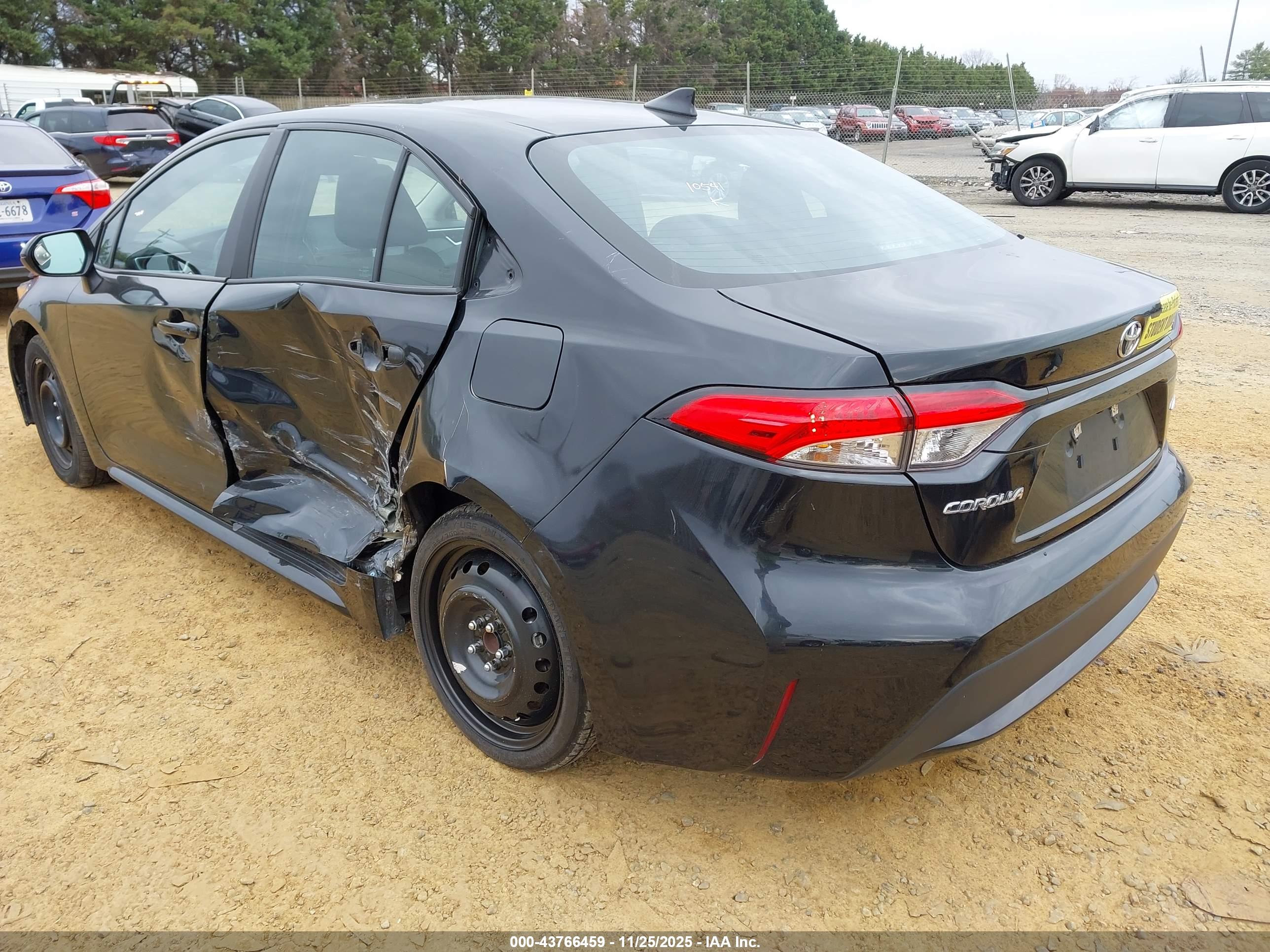 TOYOTA COROLLA image 3