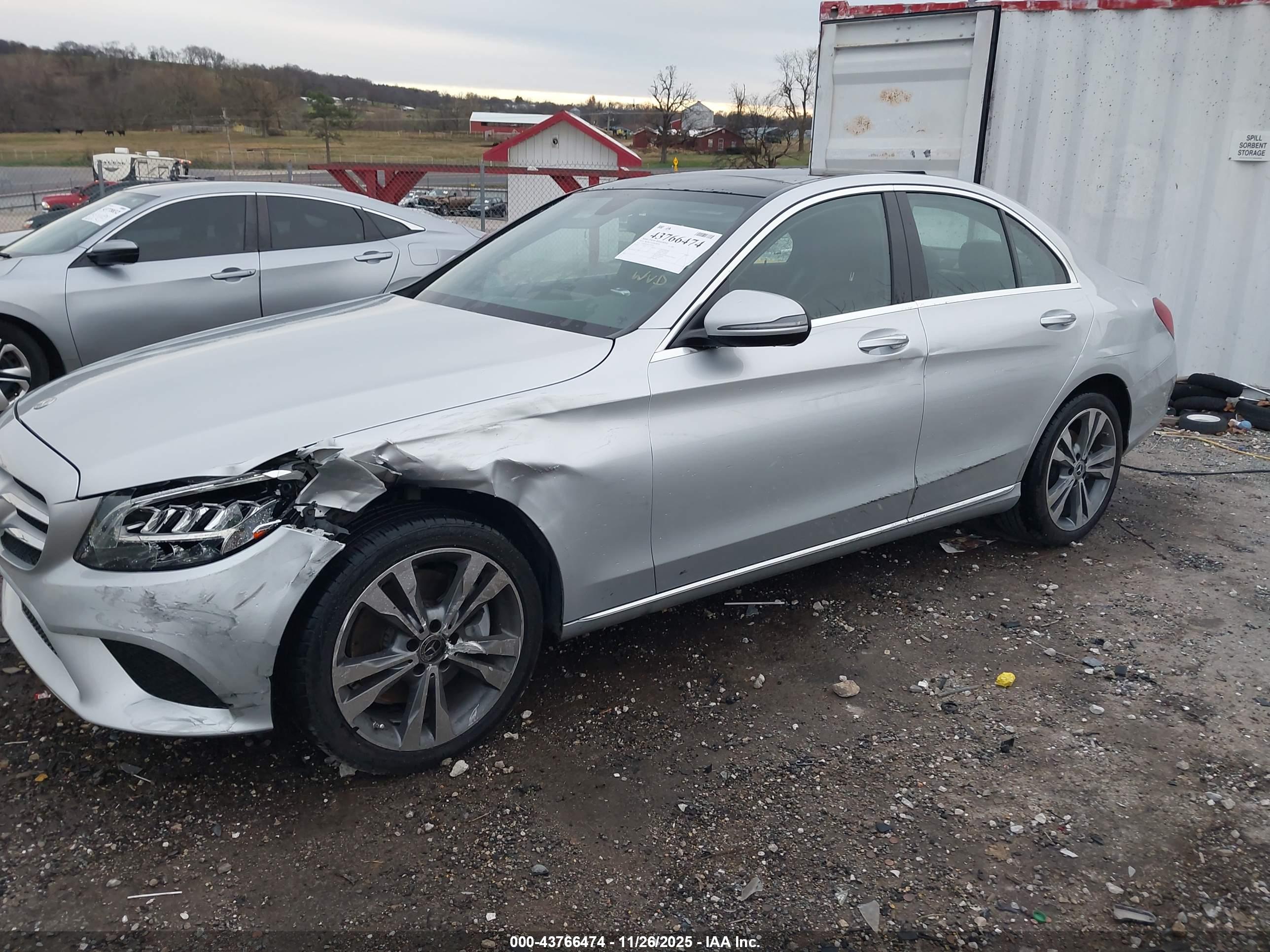 MERCEDES-BENZ C image 6