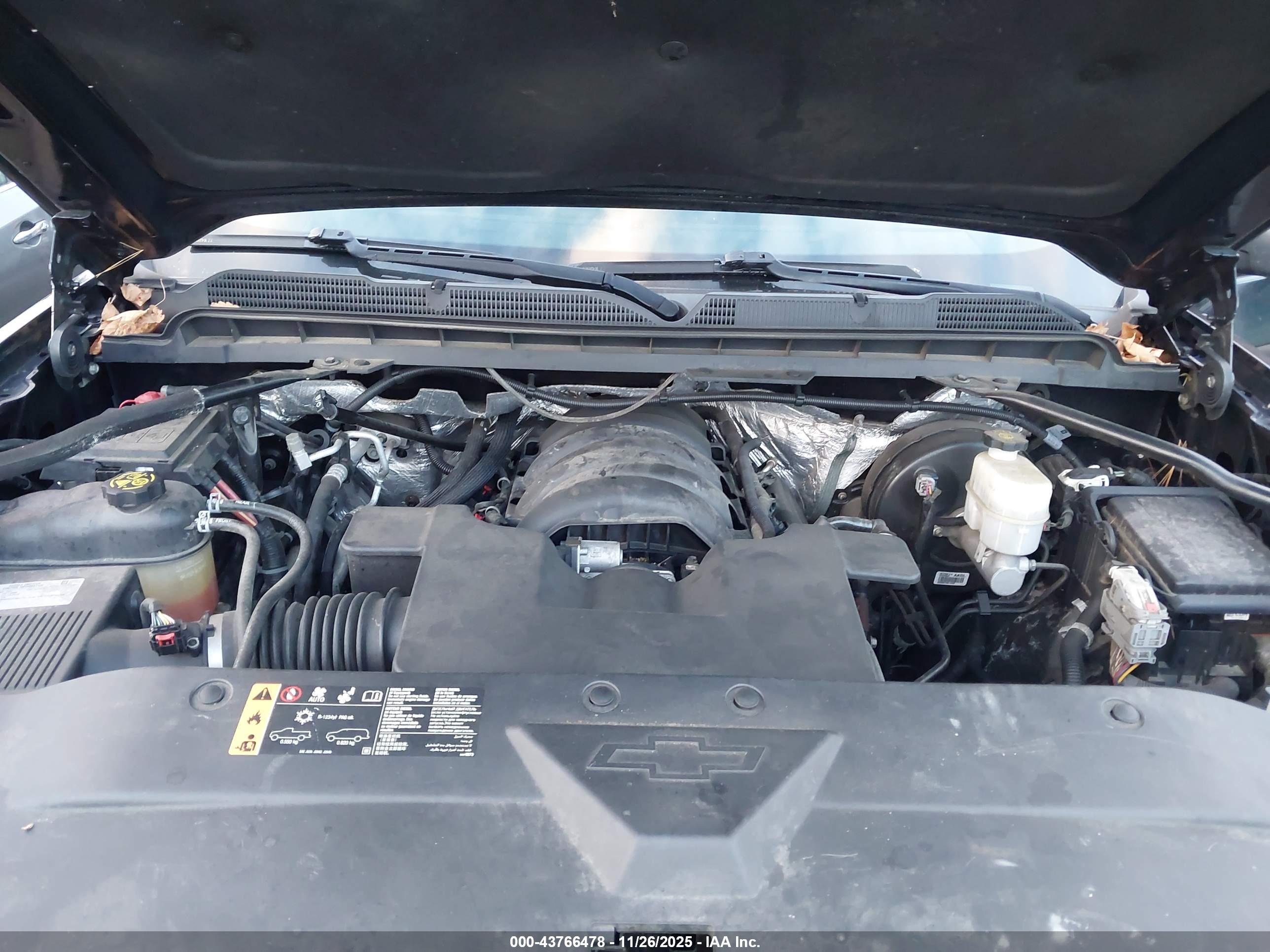 CHEVROLET SILVERADO image 10