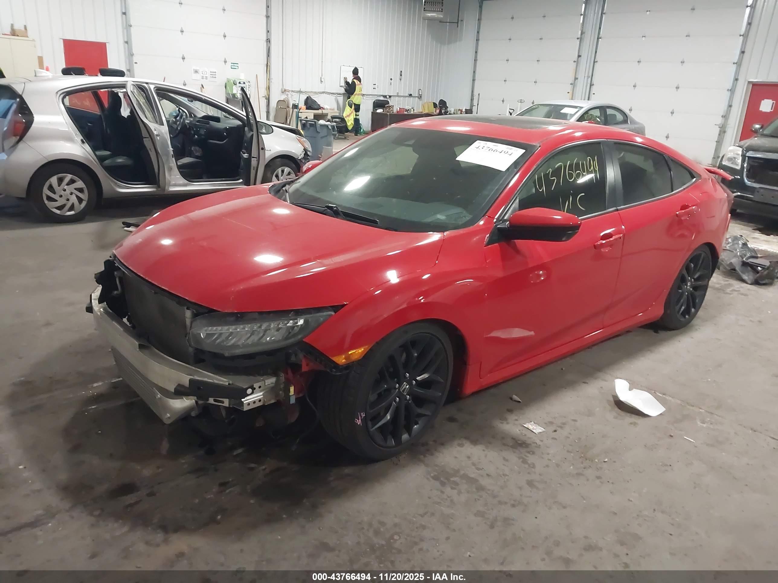 HONDA CIVIC image 2