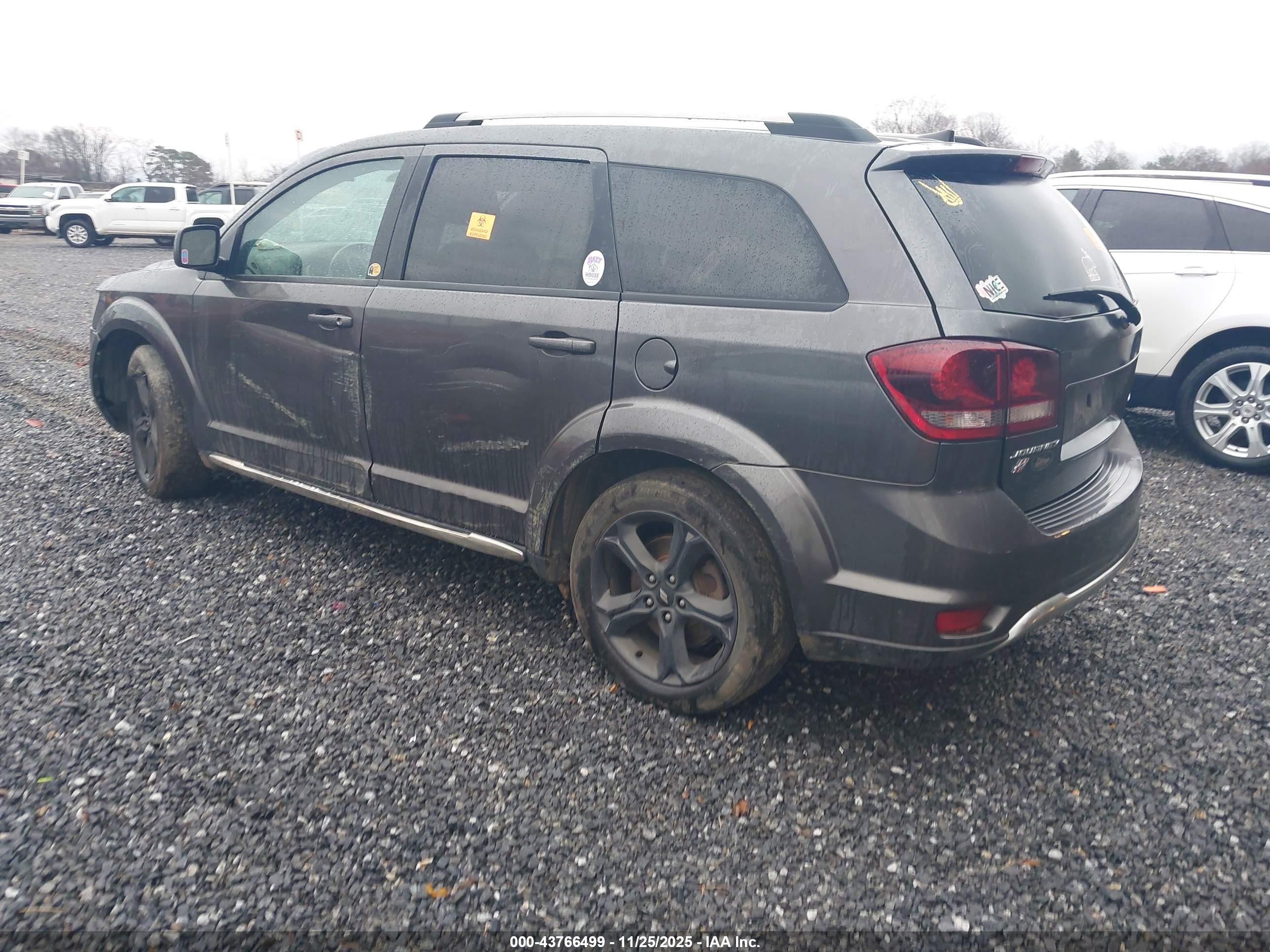 DODGE JOURNEY image 3