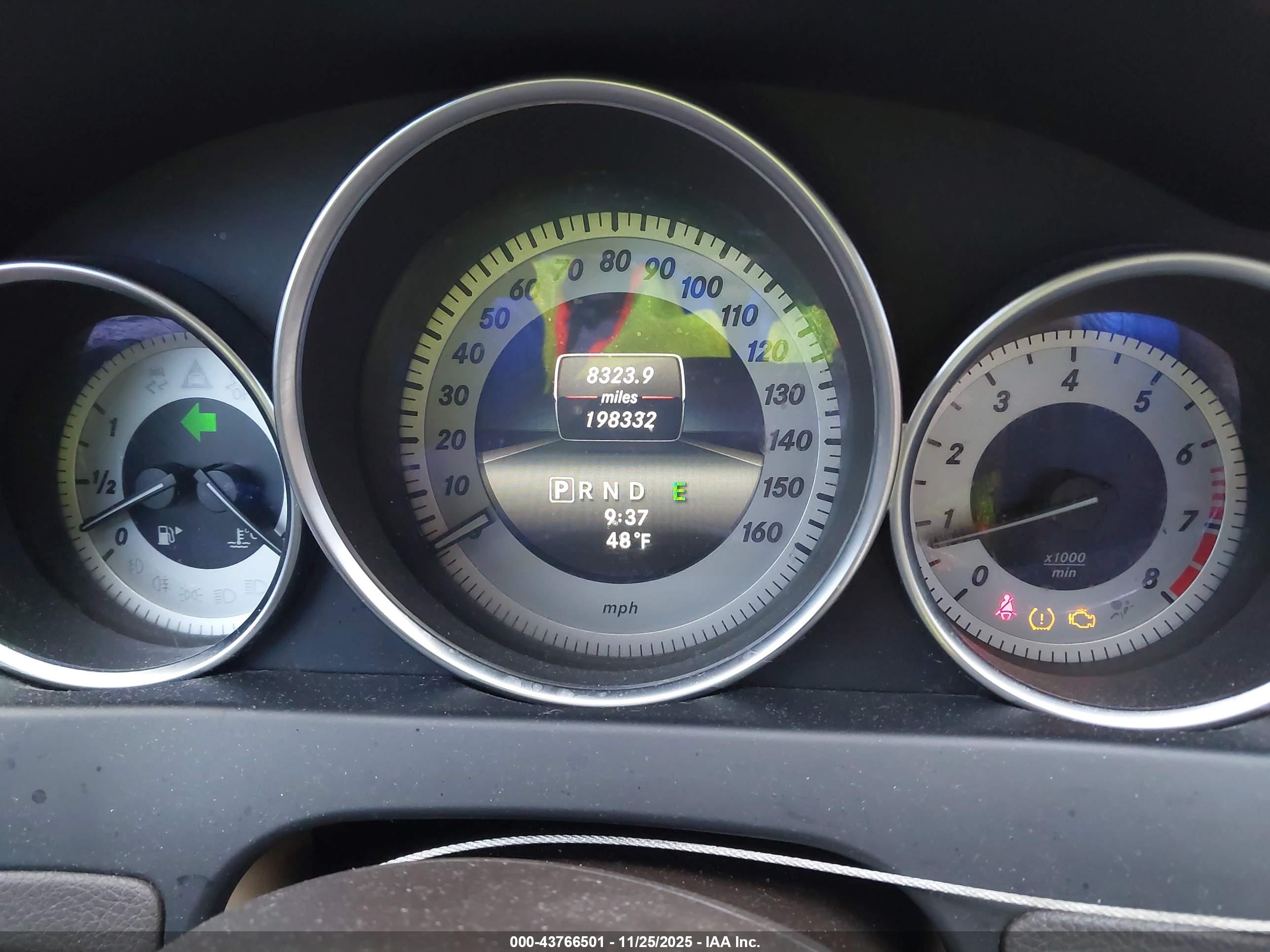 MERCEDES-BENZ C image 7