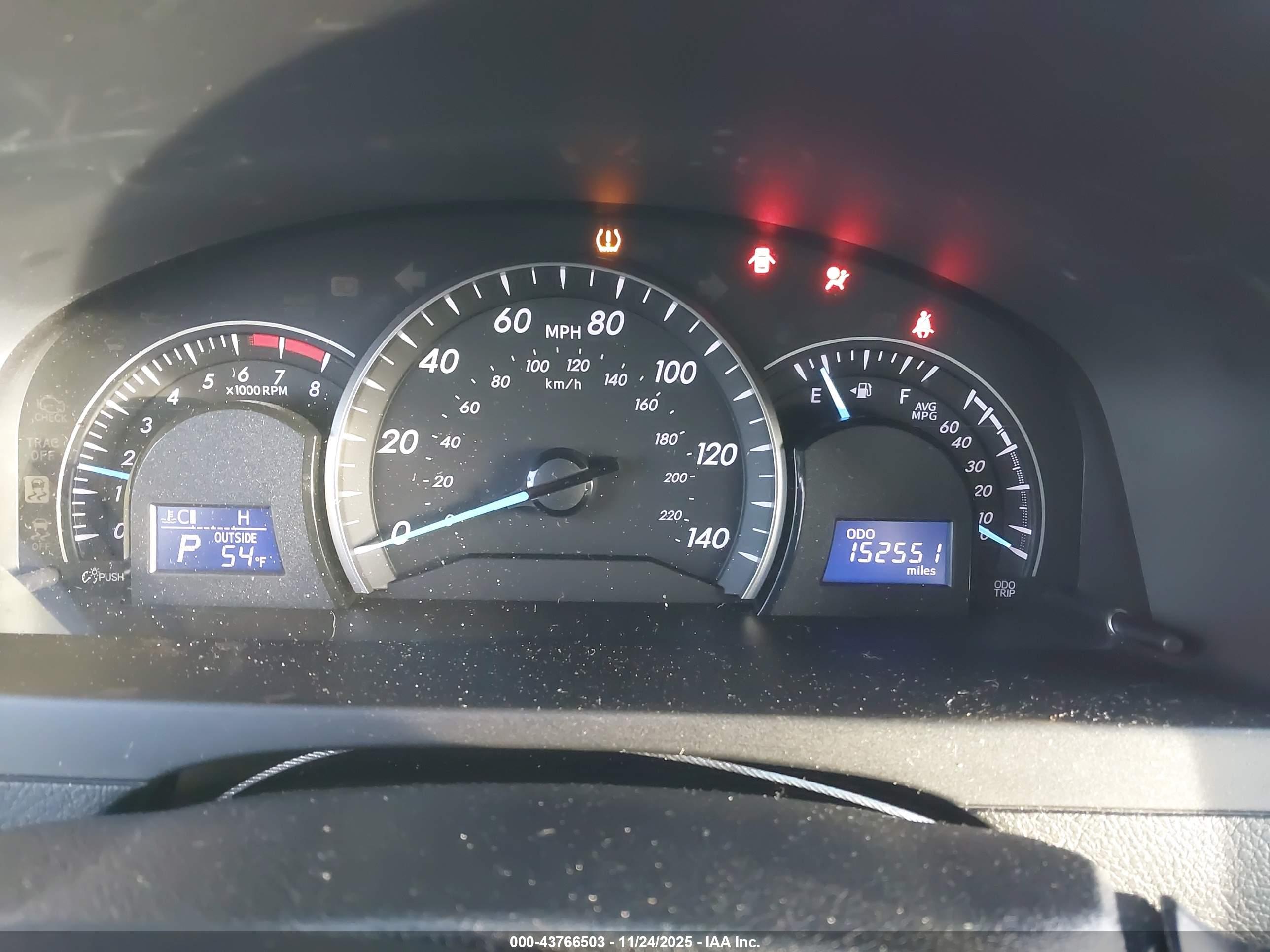 TOYOTA CAMRY image 7
