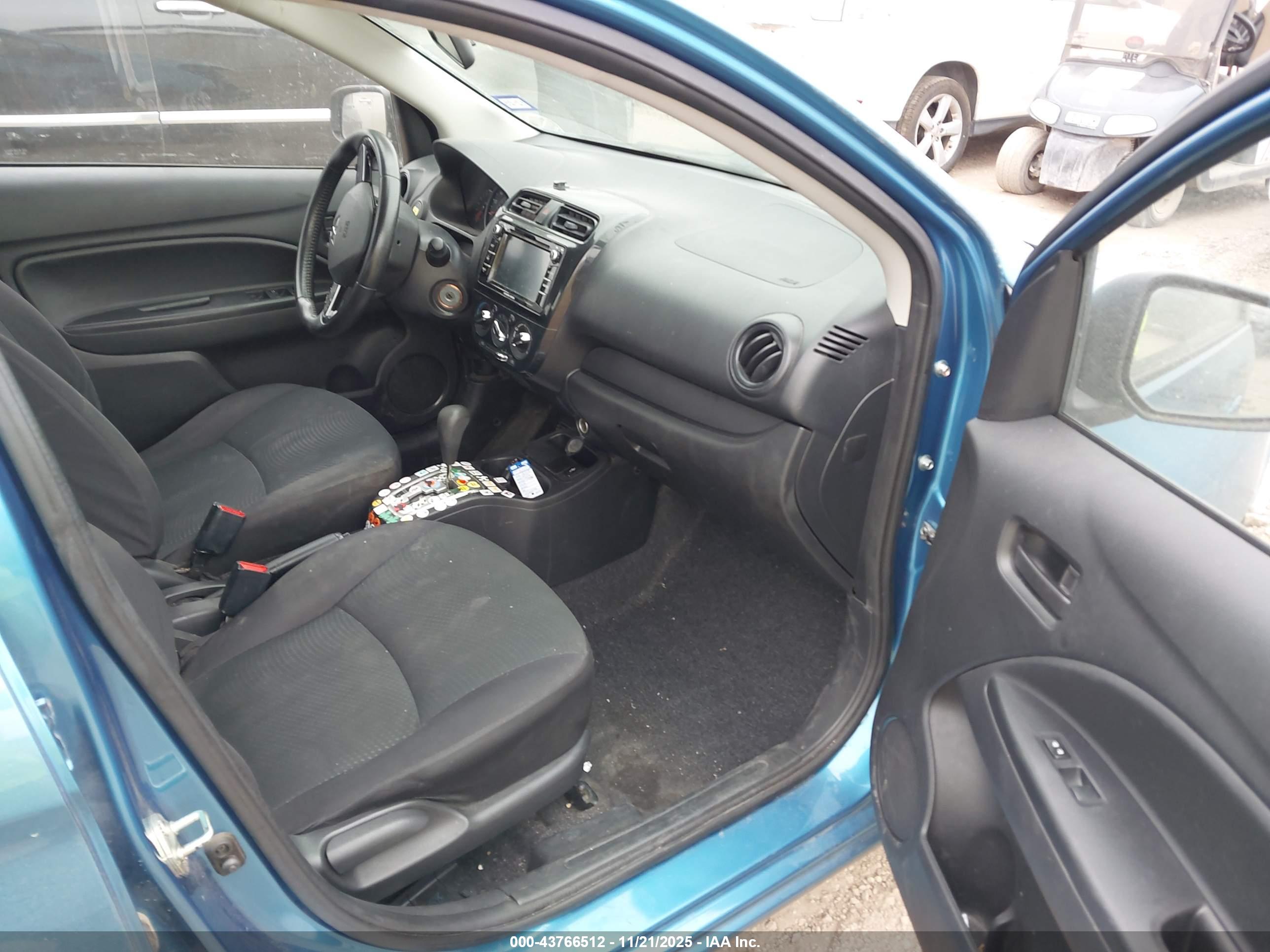 MITSUBISHI MIRAGE image 5