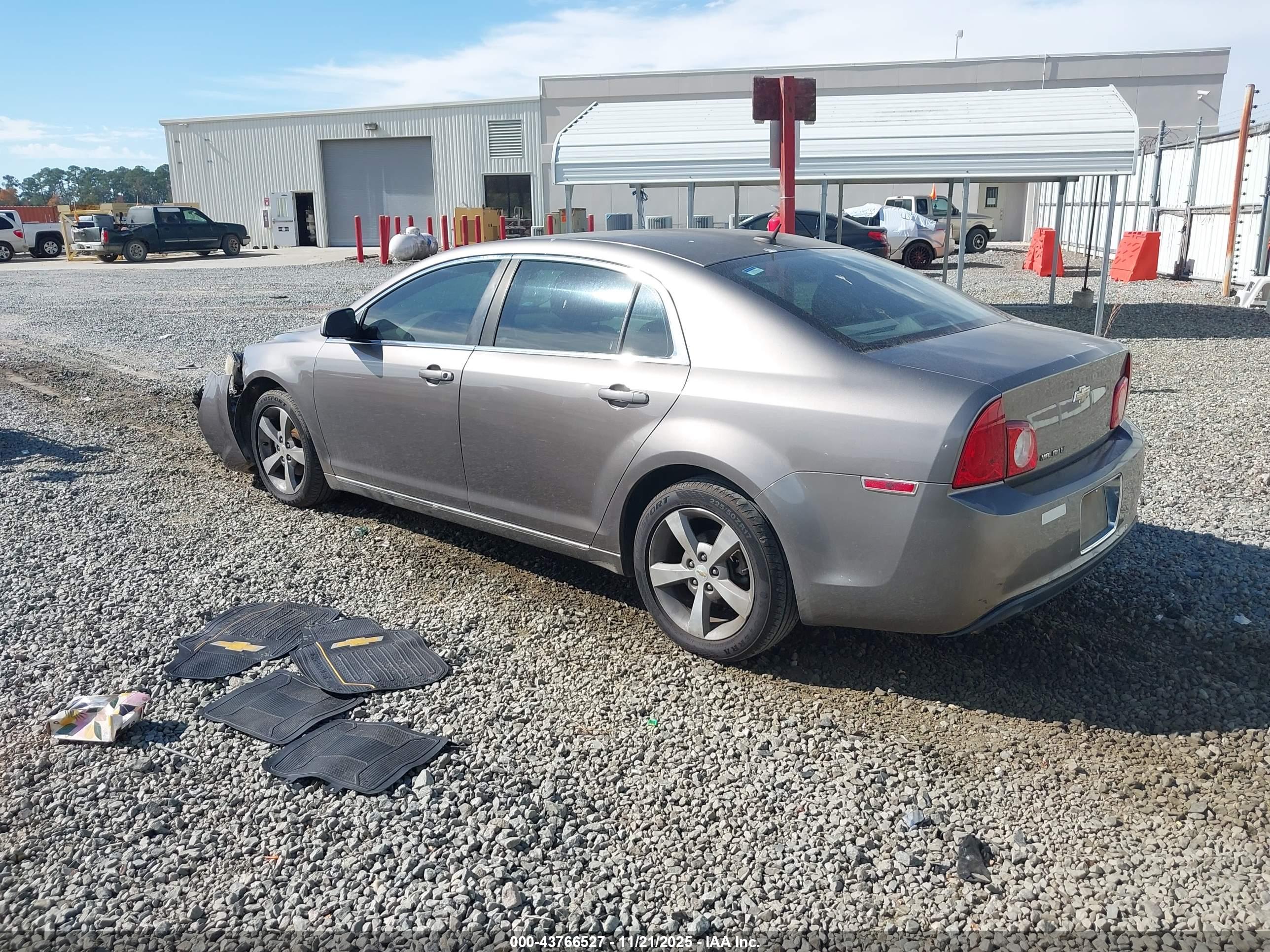 CHEVROLET MALIBU image 3