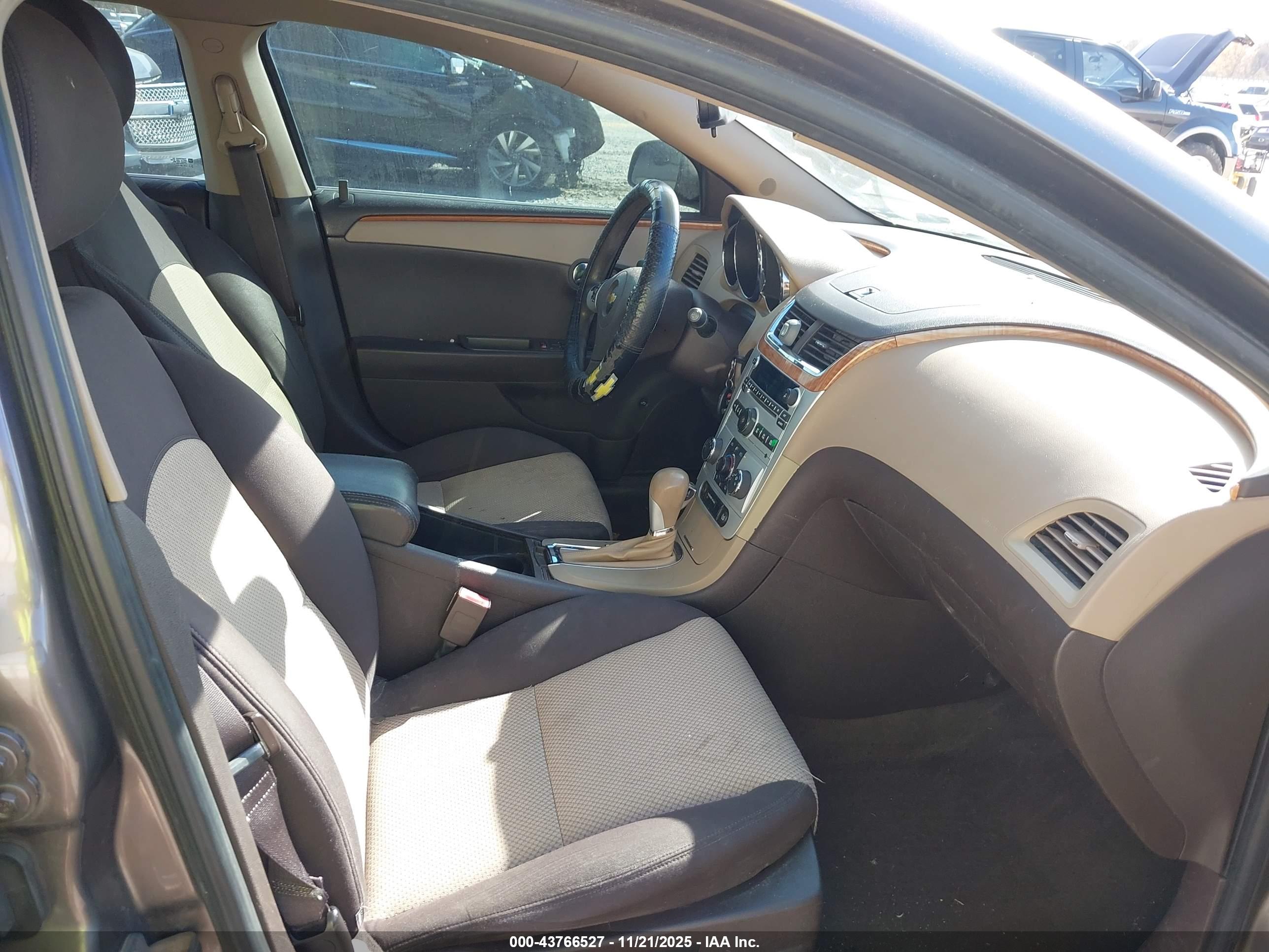 CHEVROLET MALIBU image 5