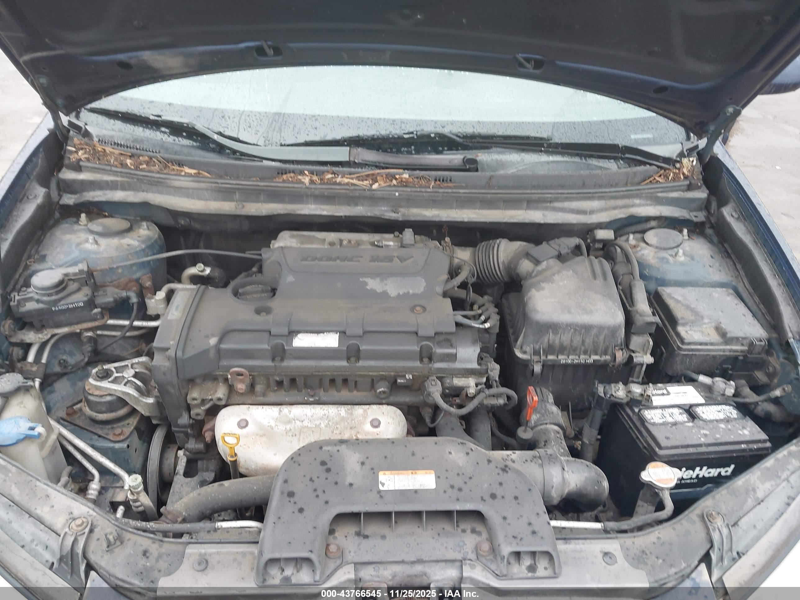 HYUNDAI ELANTRA image 10