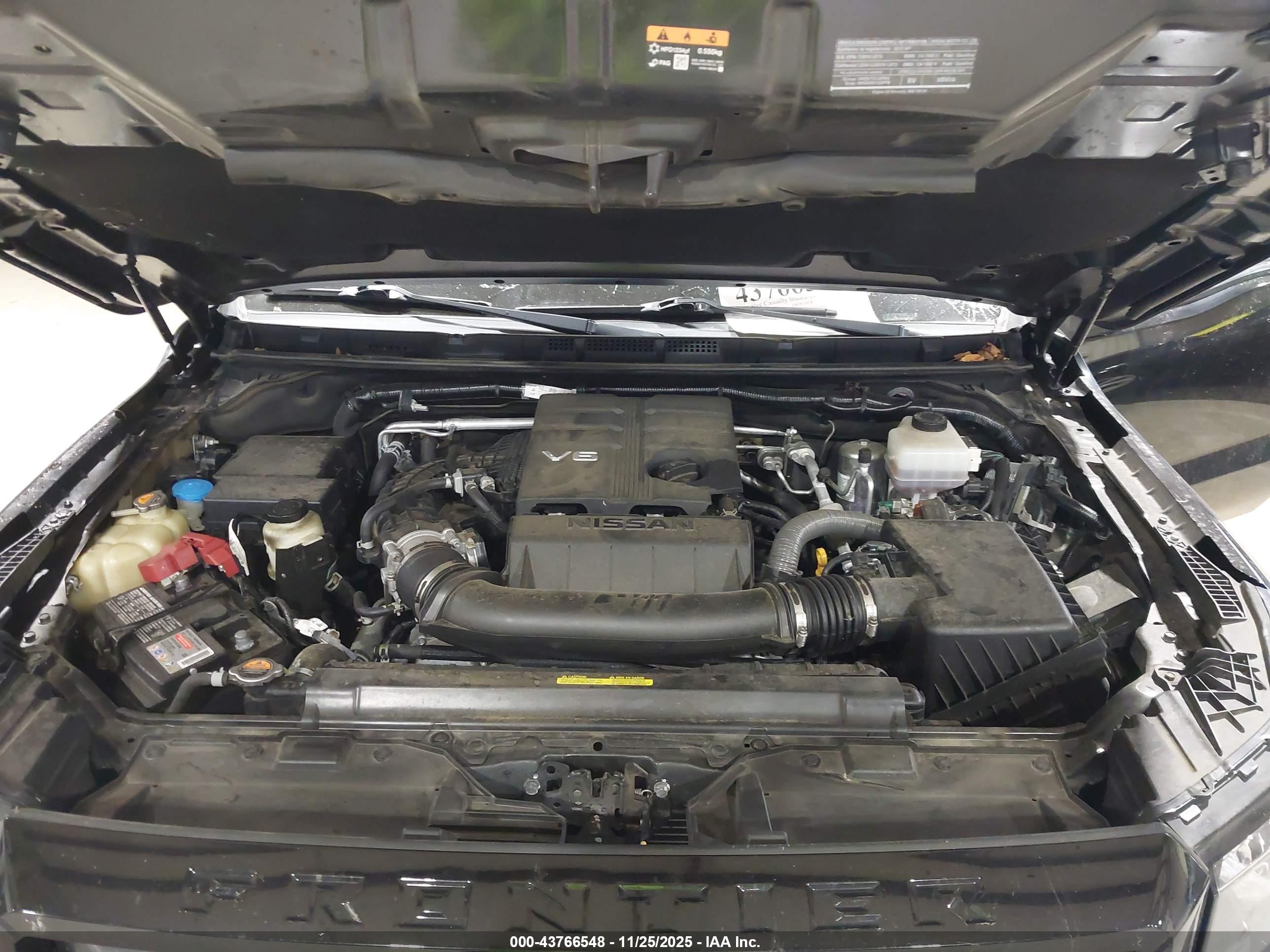 NISSAN FRONTIER image 10