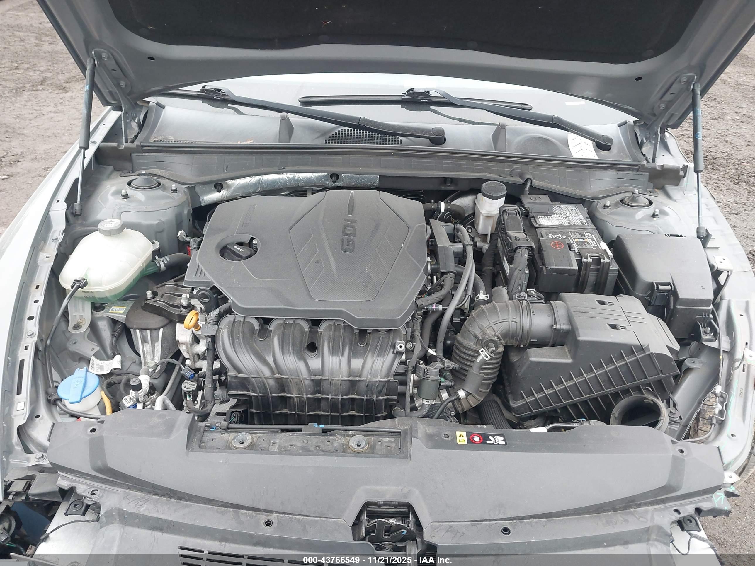HYUNDAI SONATA image 10