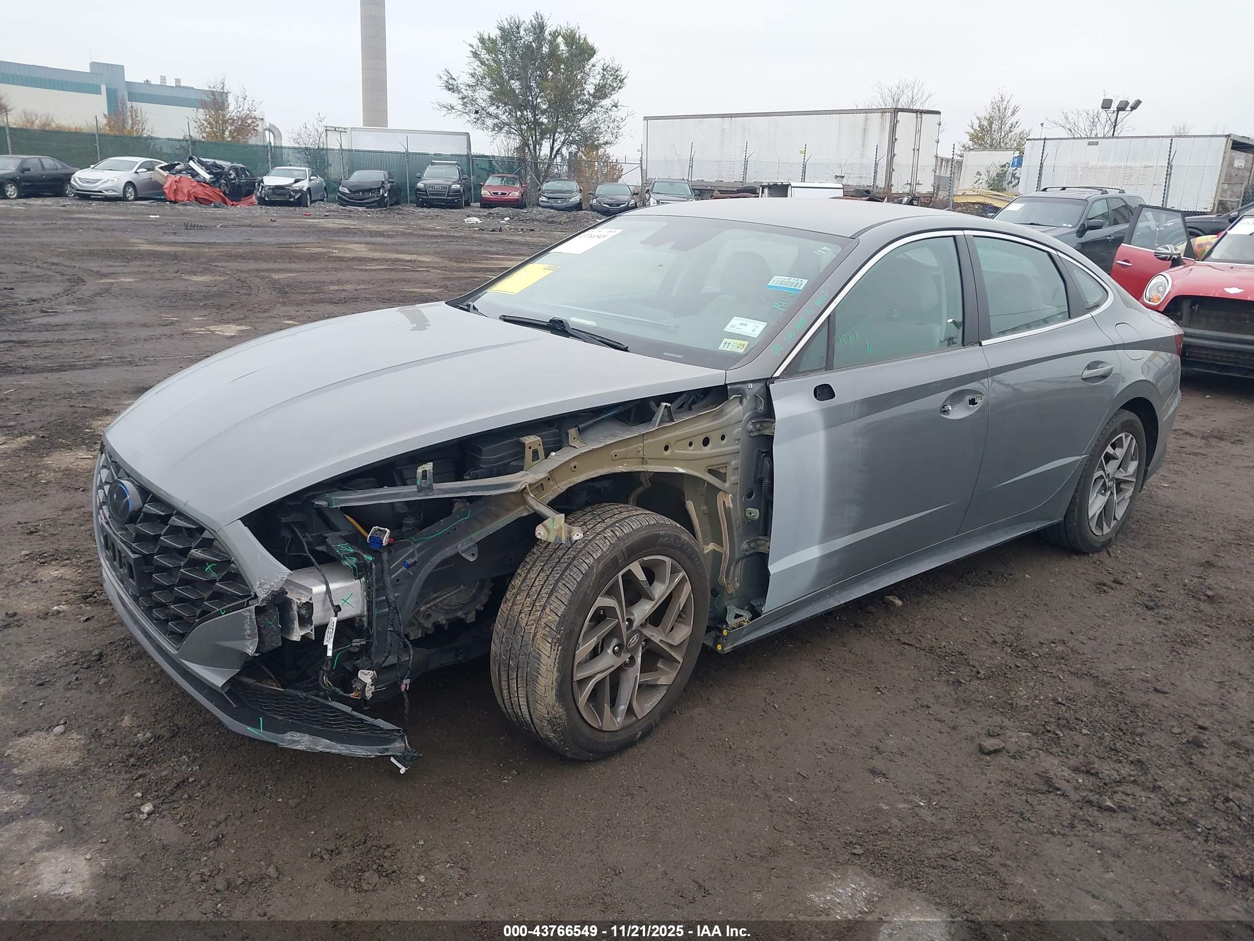 HYUNDAI SONATA image 2
