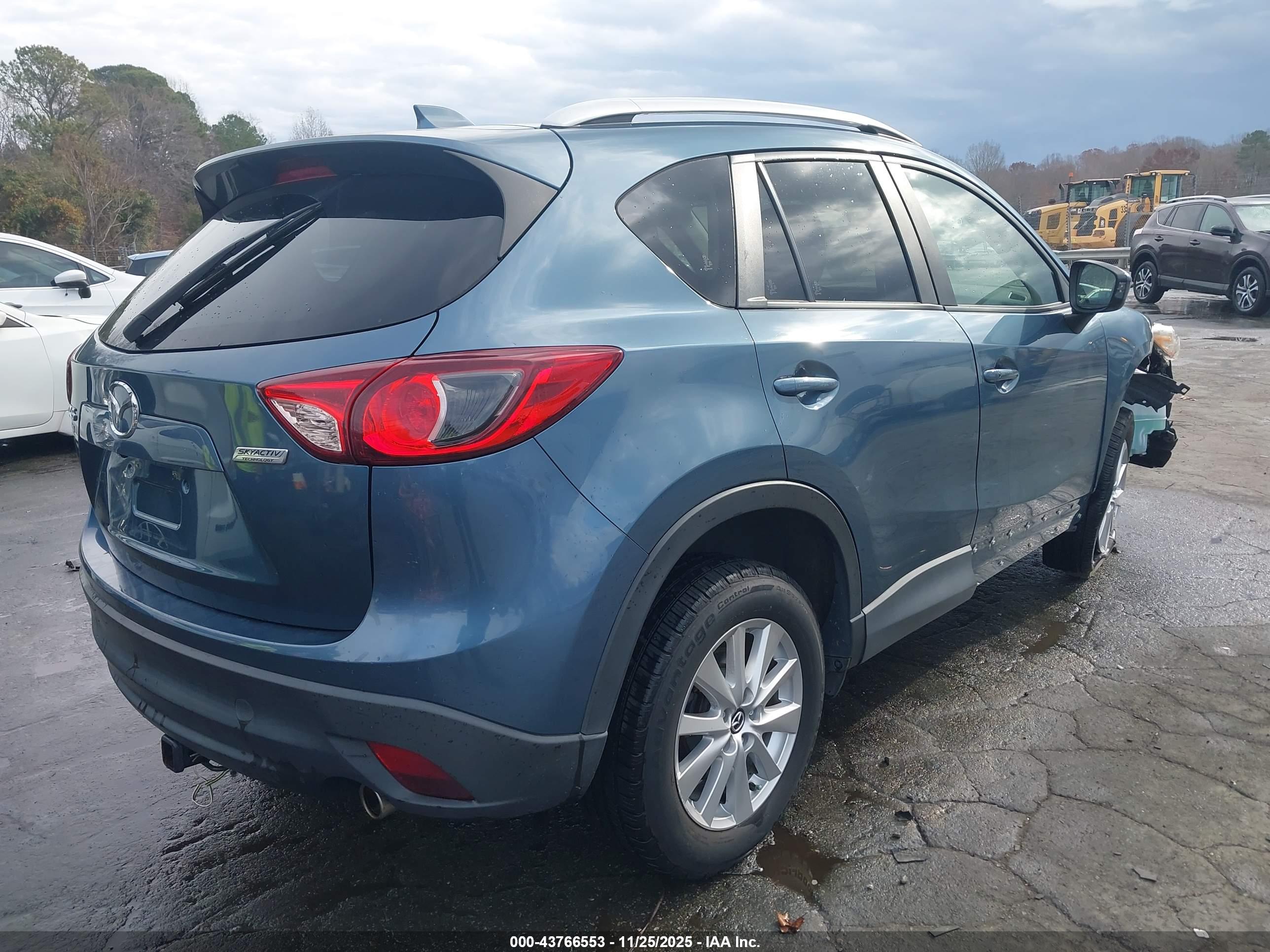 MAZDA CX-5 image 4