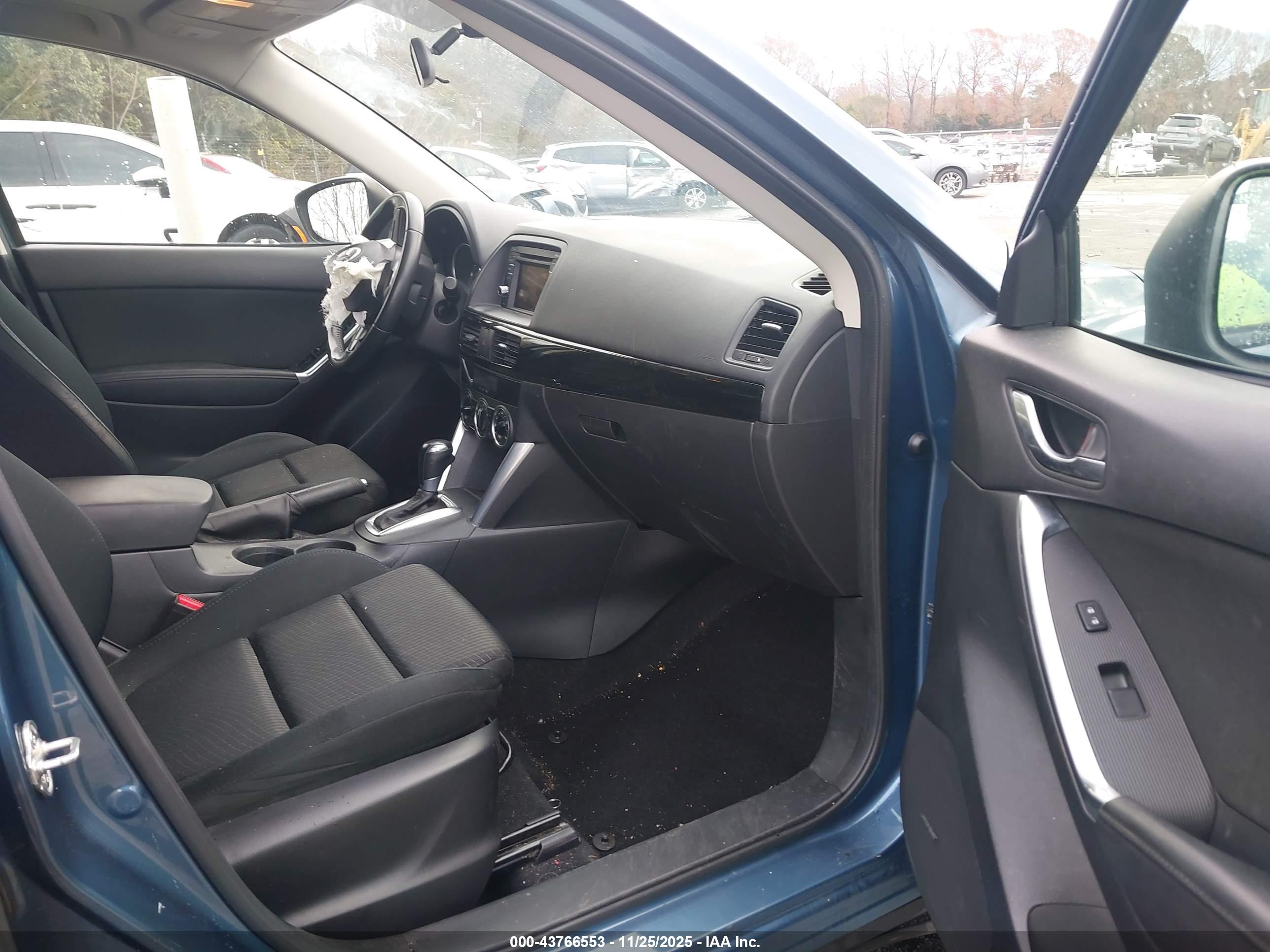 MAZDA CX-5 image 5