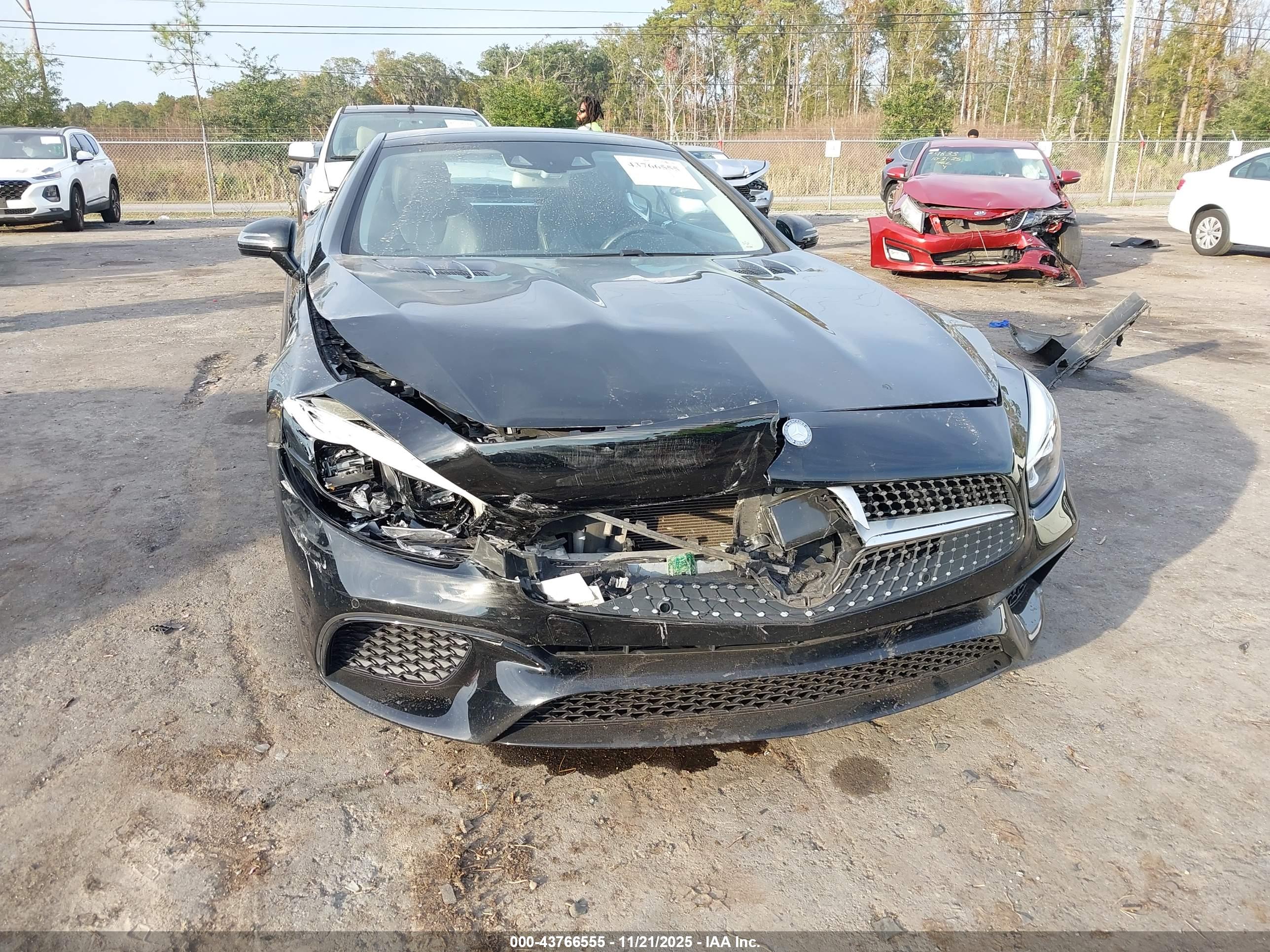 MERCEDES-BENZ SL image 6