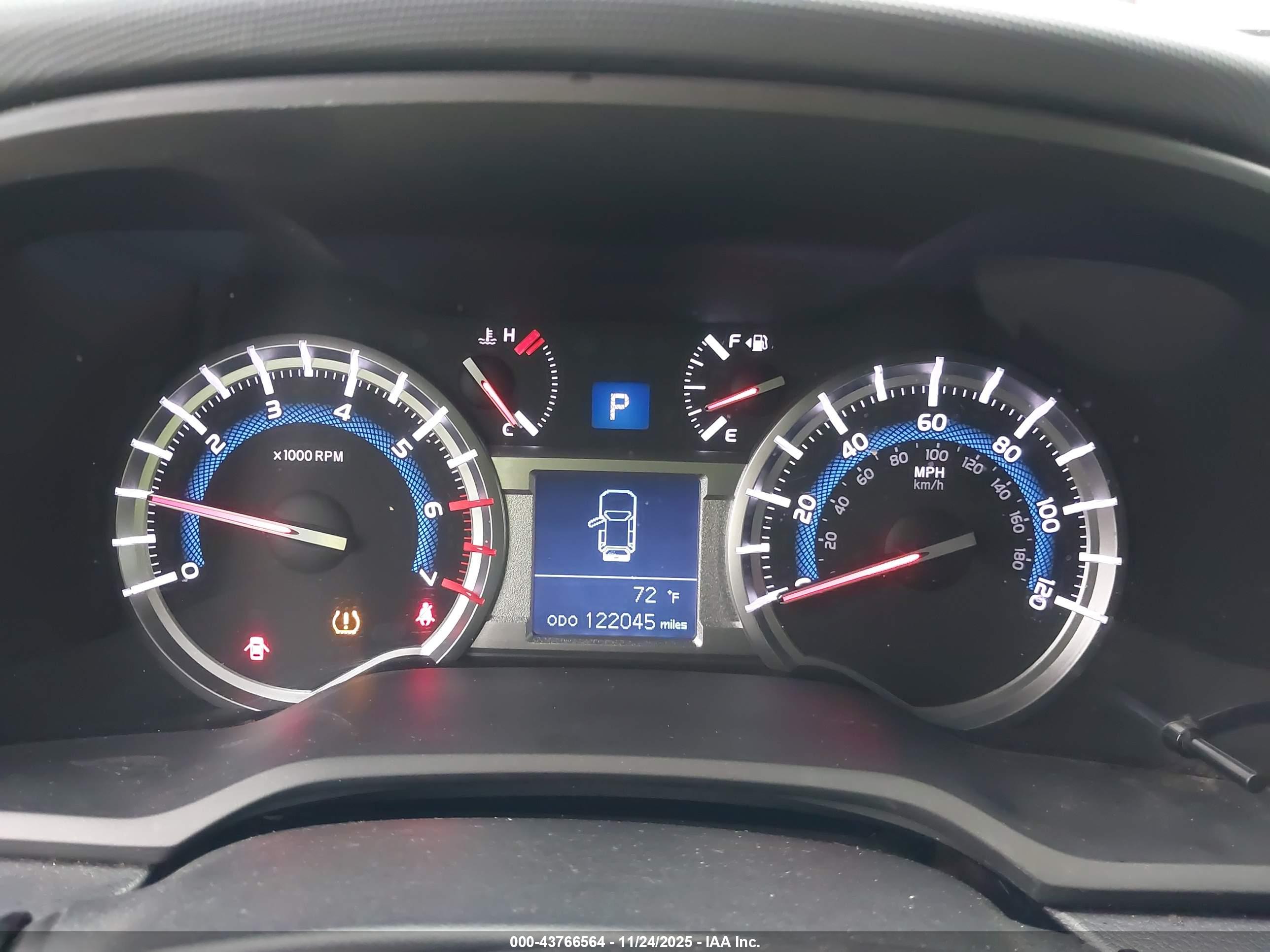 TOYOTA 4RUNNER image 7