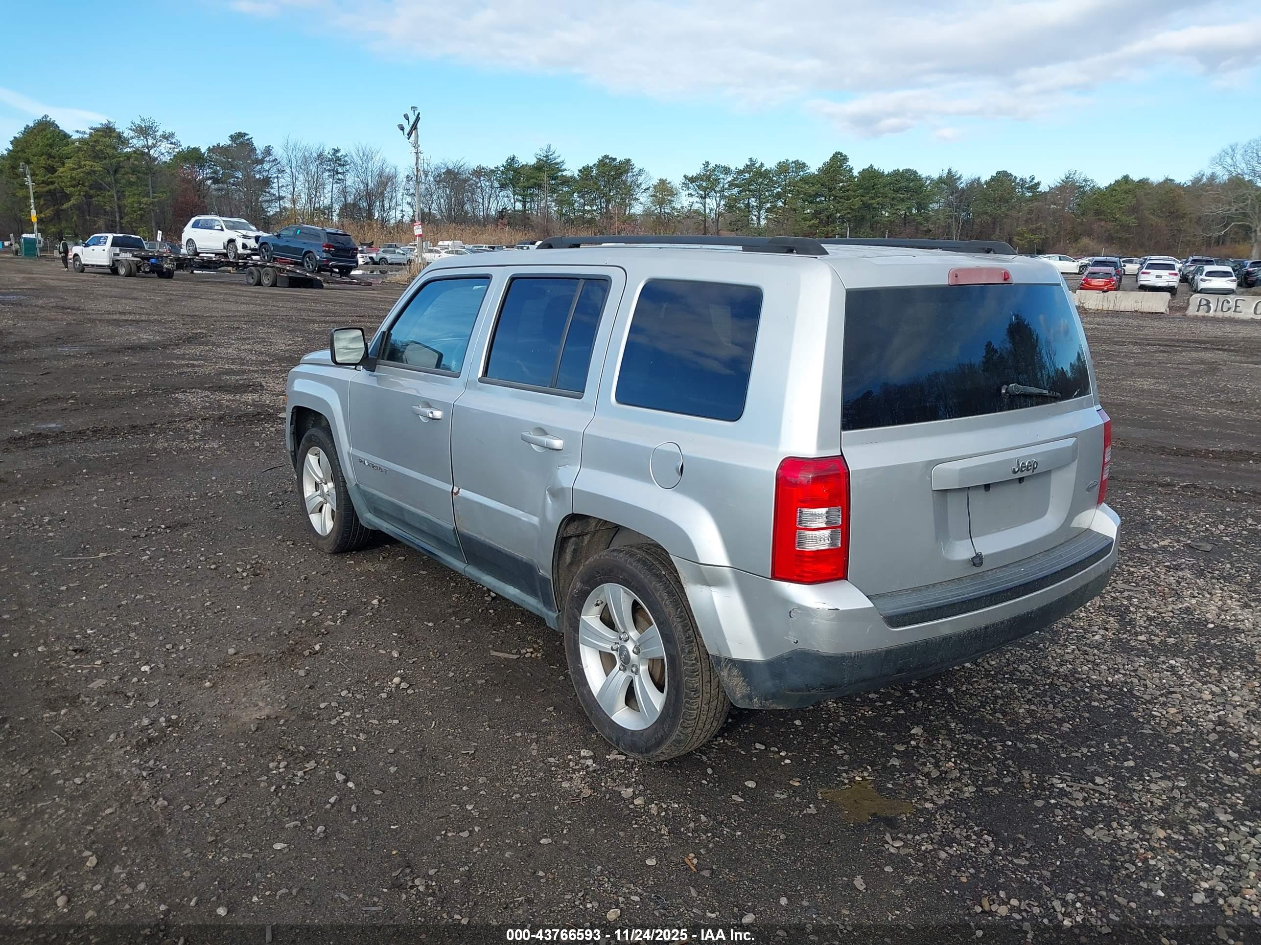 JEEP PATRIOT image 3