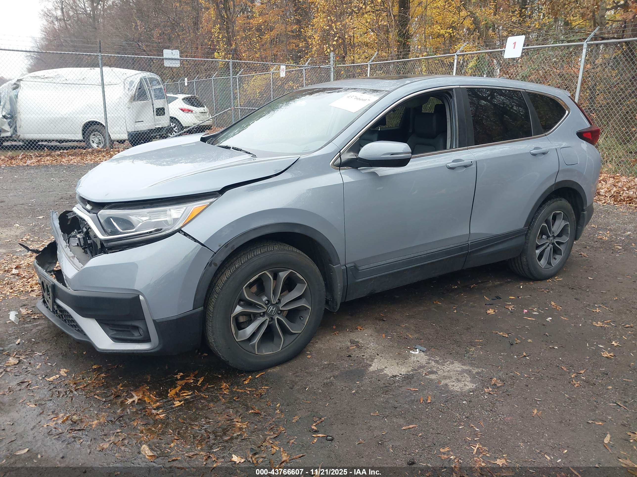 HONDA CR-V image 2