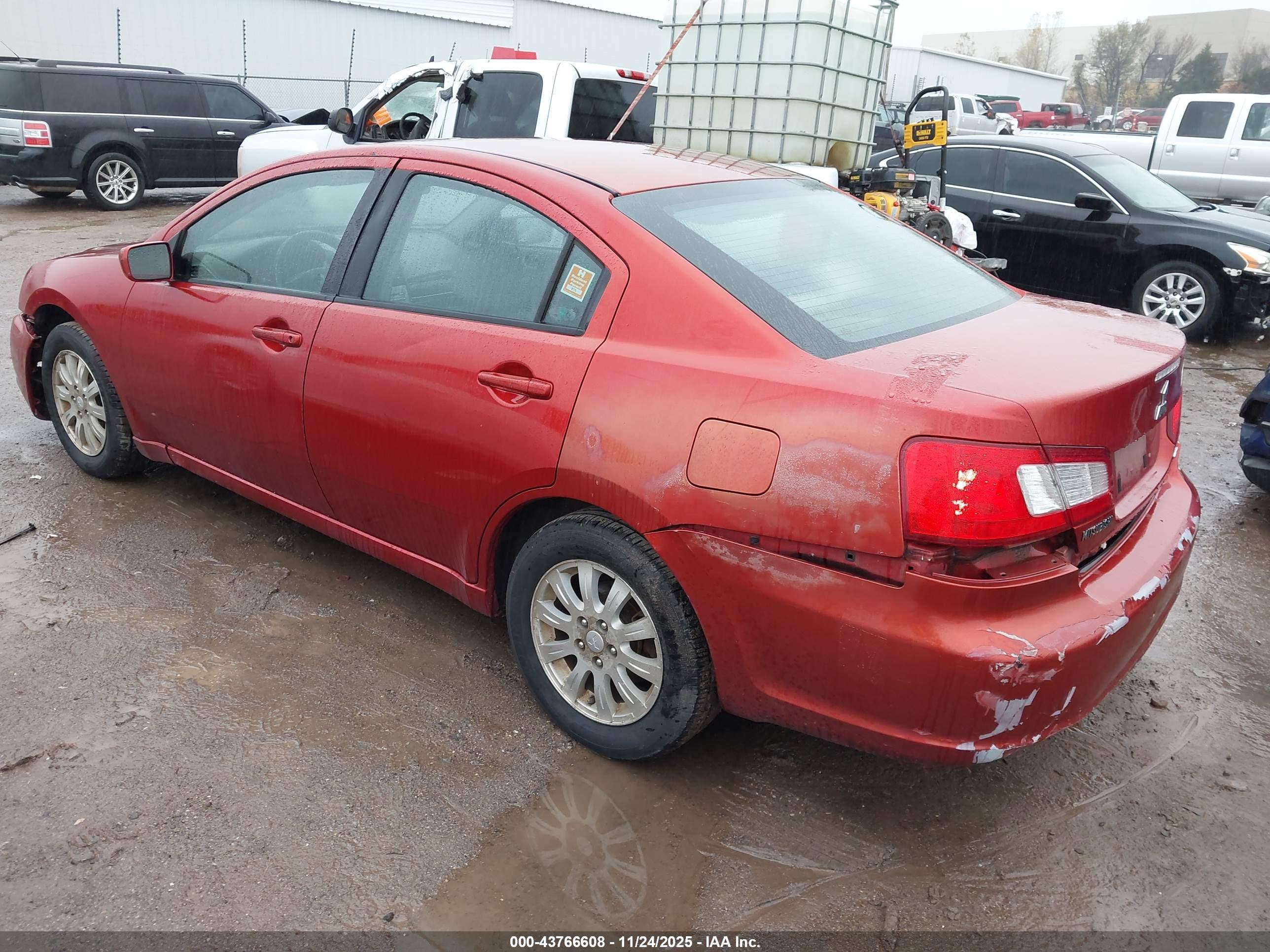 MITSUBISHI GALANT image 3