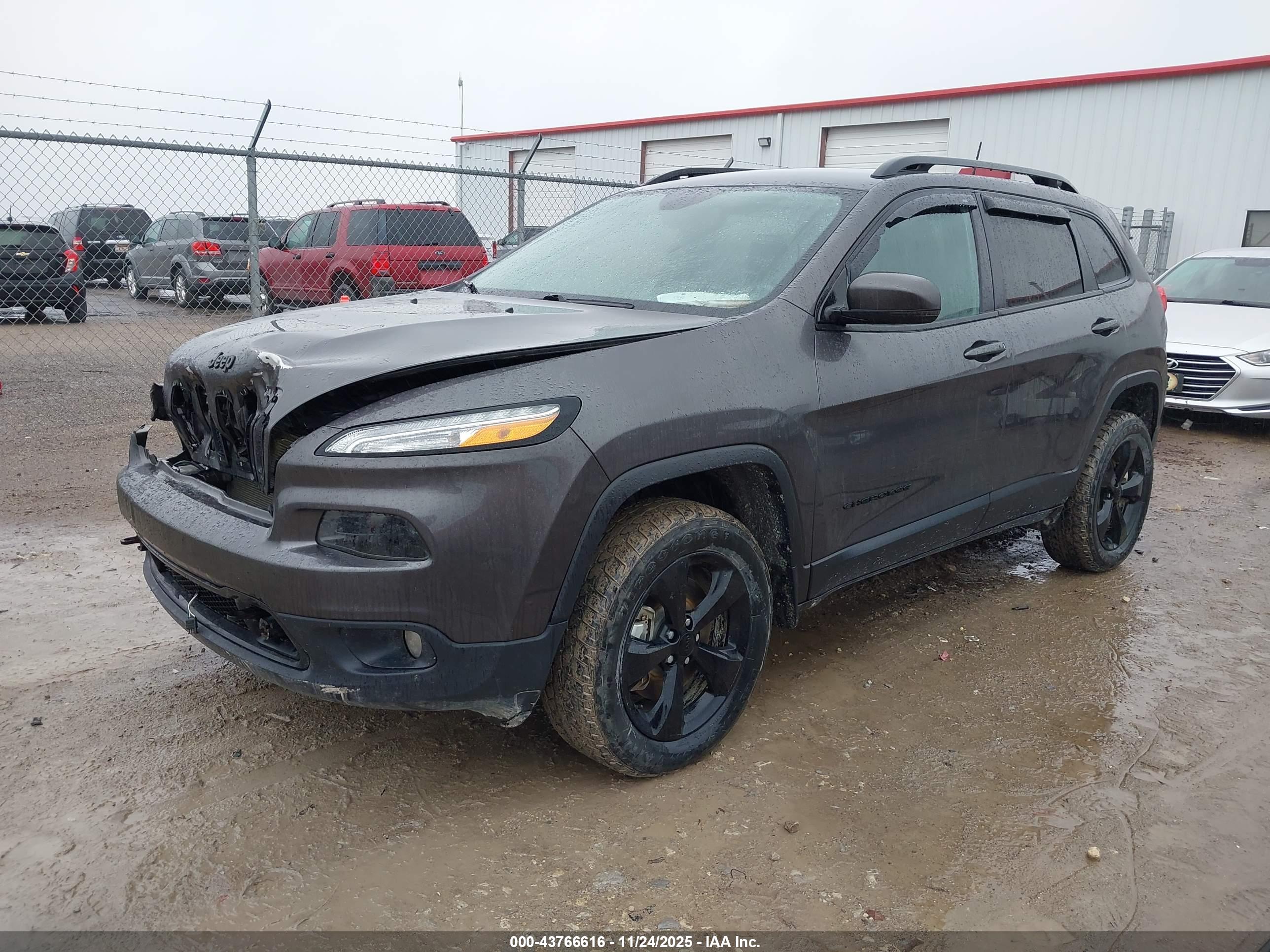 JEEP CHEROKEE image 2