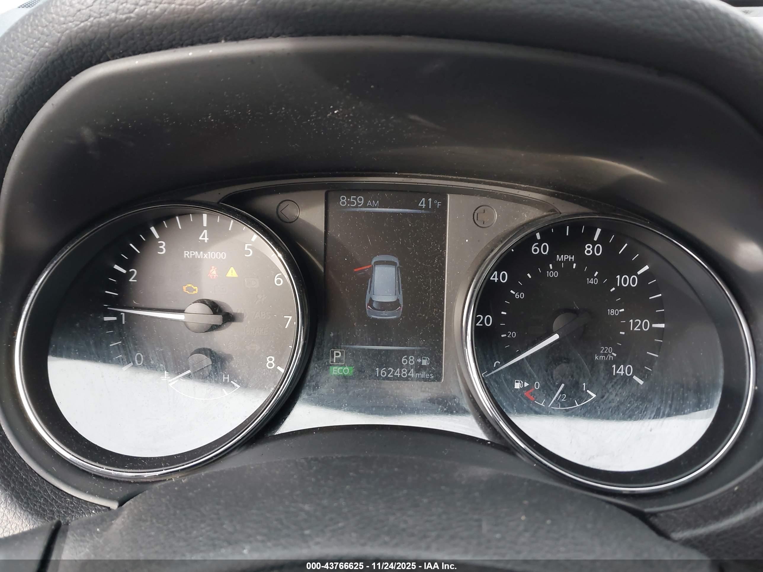 NISSAN ROGUE image 7