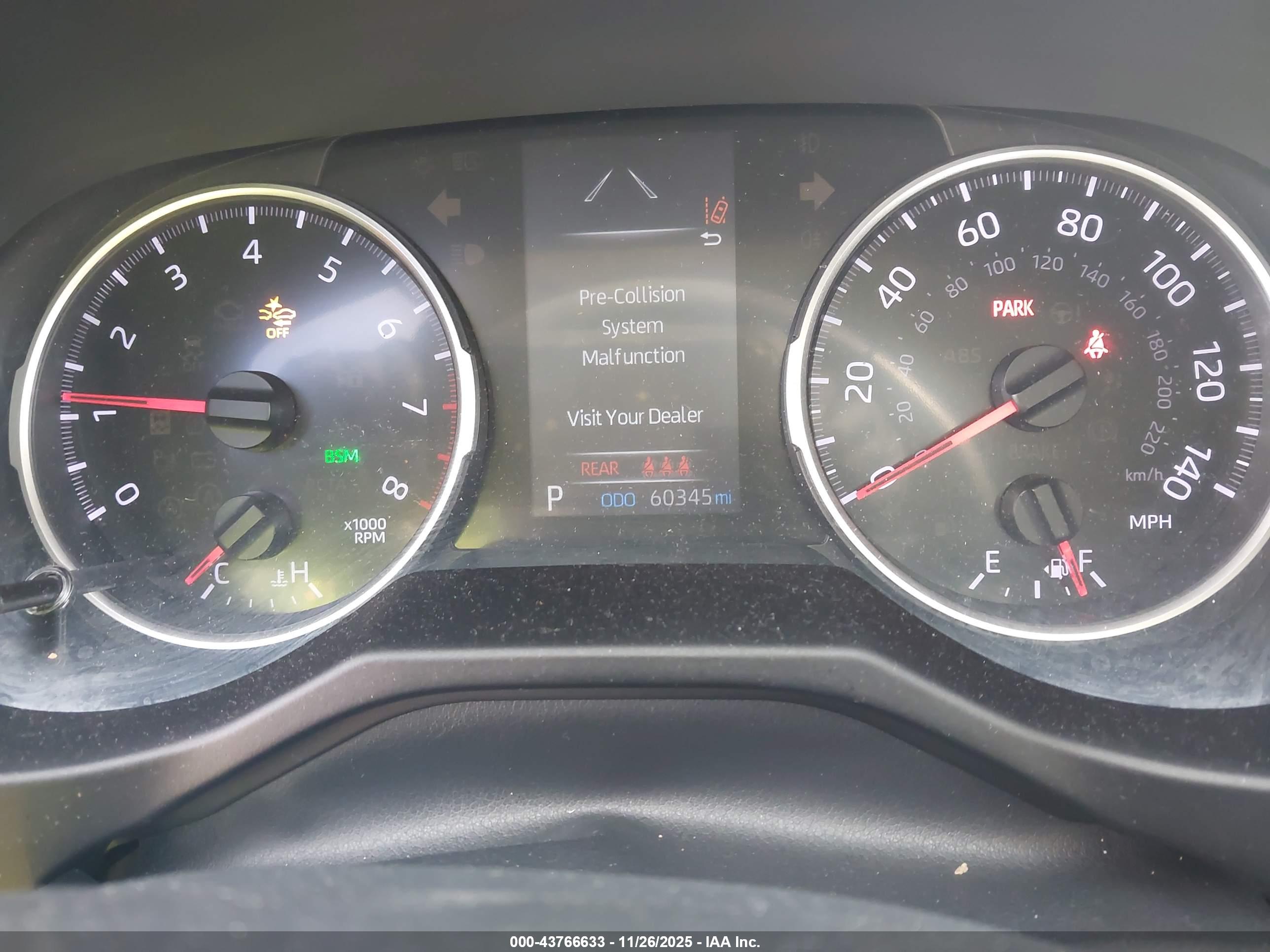 TOYOTA RAV4 image 7