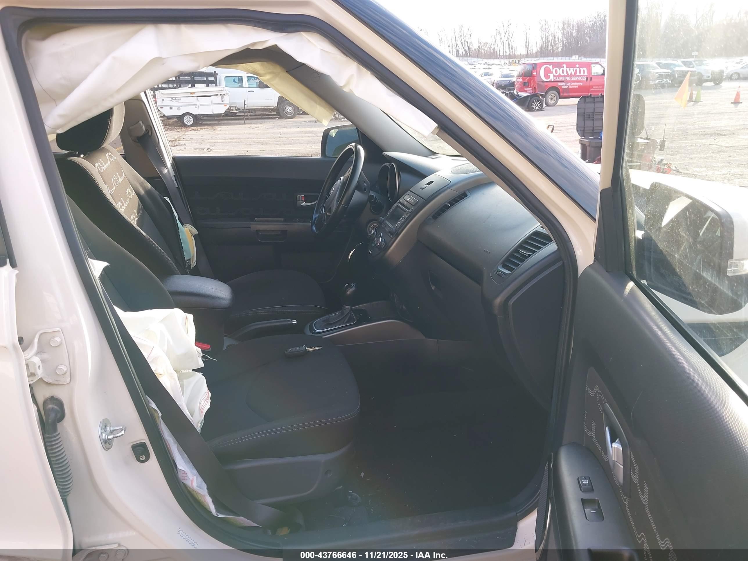 KIA SOUL image 5