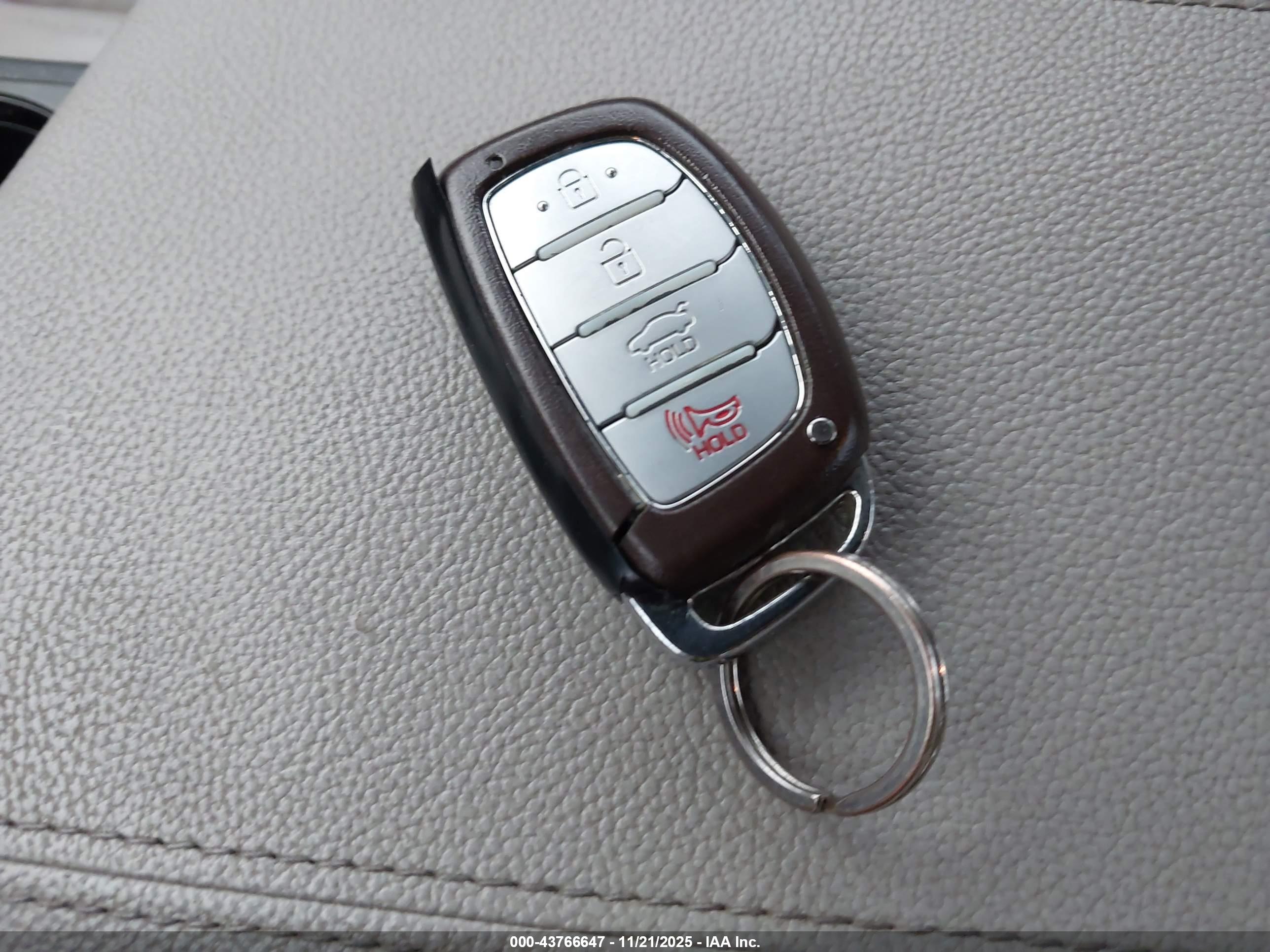HYUNDAI SONATA image 11